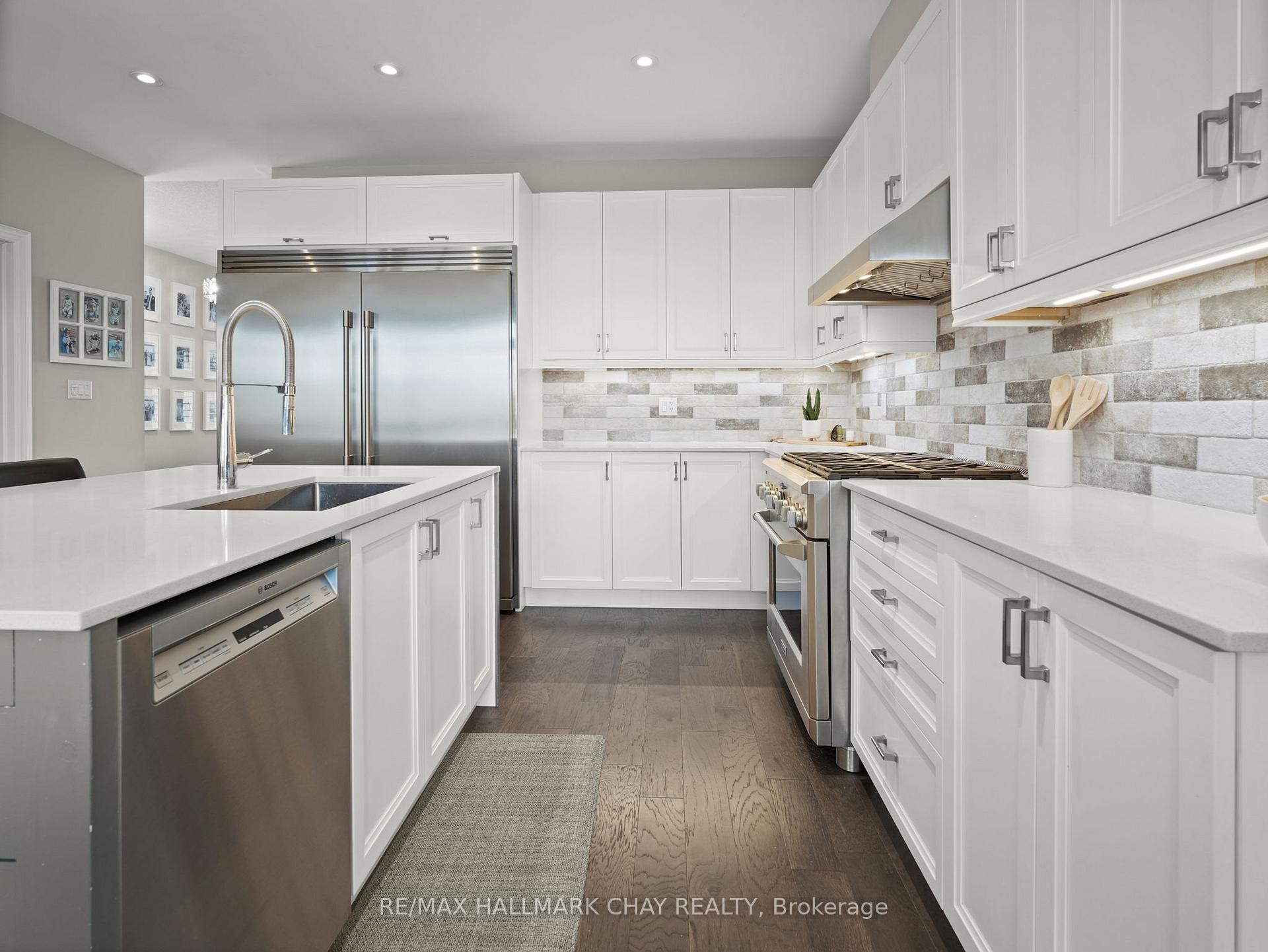 Photo 19 of 227 Mary Street, Clearview, Creemore — HOMEH