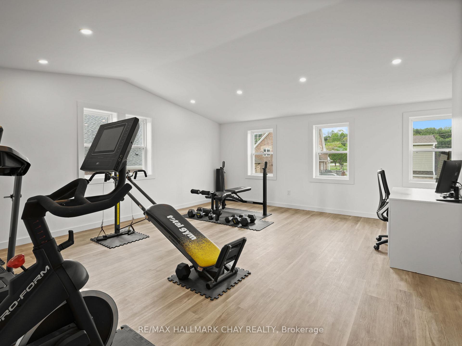 Photo 36 of 227 Mary Street, Clearview, Creemore — HOMEH