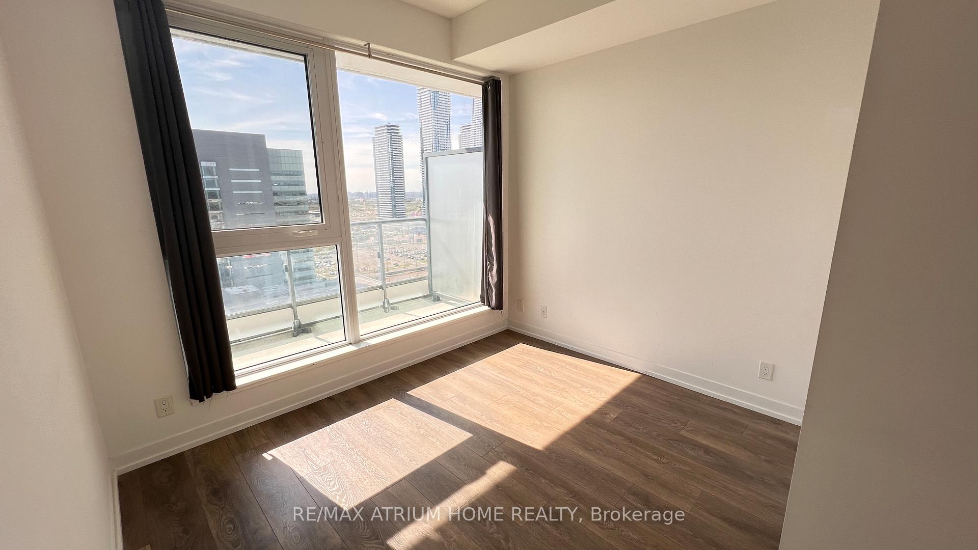 Photo 6 of Unit 1908, 5 Buttermill Avenue, Vaughan, Vaughan Corporate Centre — HOMEH