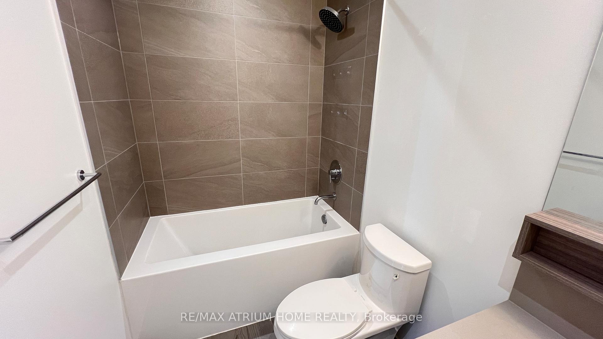 Photo 13 of Unit 1908, 5 Buttermill Avenue, Vaughan, Vaughan Corporate Centre — HOMEH