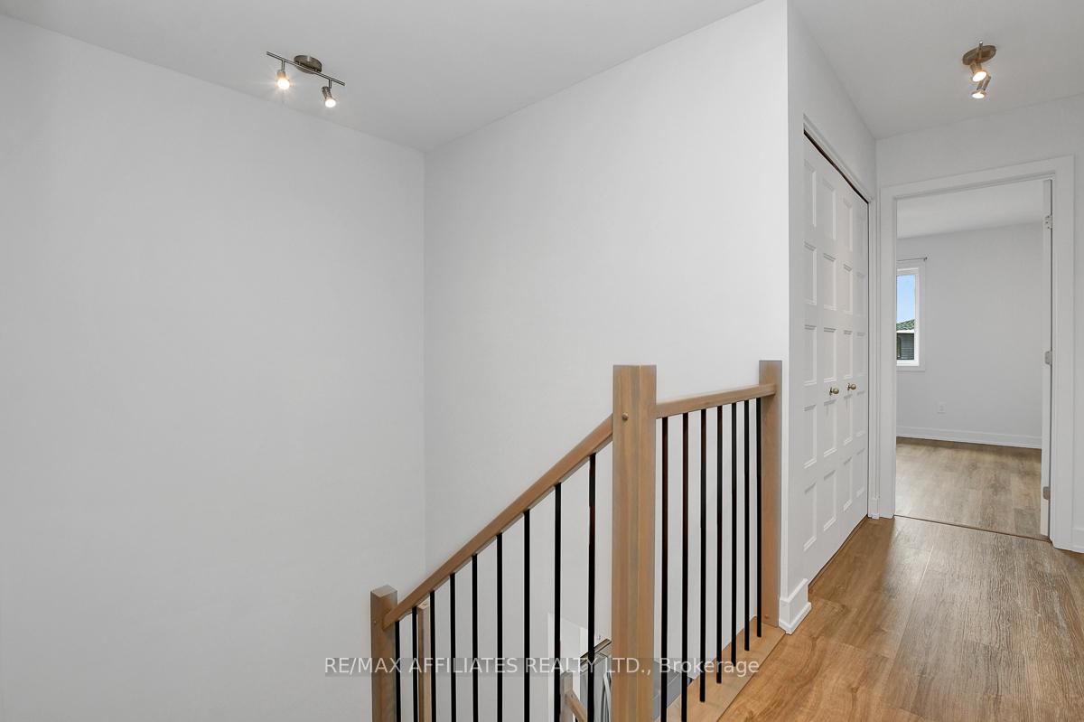 Photo 19 of 32 McPhail Road, Carleton Place — HOMEH