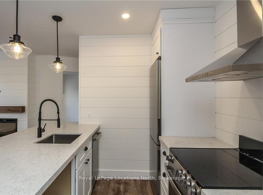 Photo 11 of Unit 27, 17 Dawson Drive, Collingwood — HOMEH