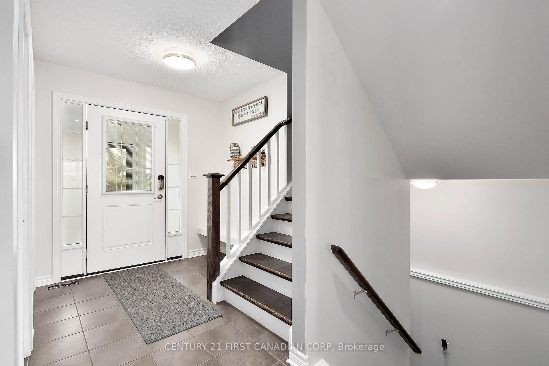 Photo 5 of 1 Russet Lane, St. Thomas — HOMEH