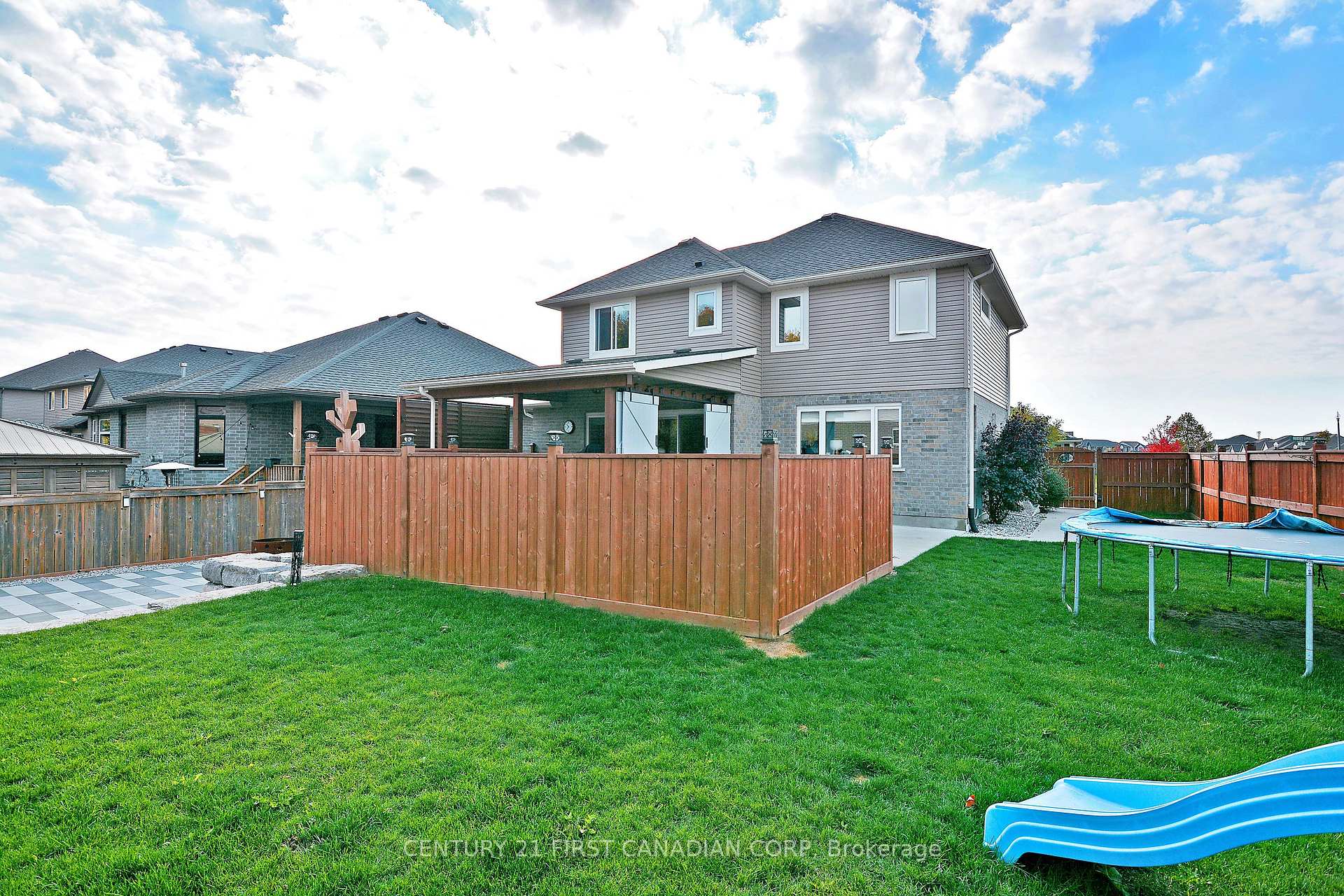 Photo 34 of 1 Russet Lane, St. Thomas — HOMEH