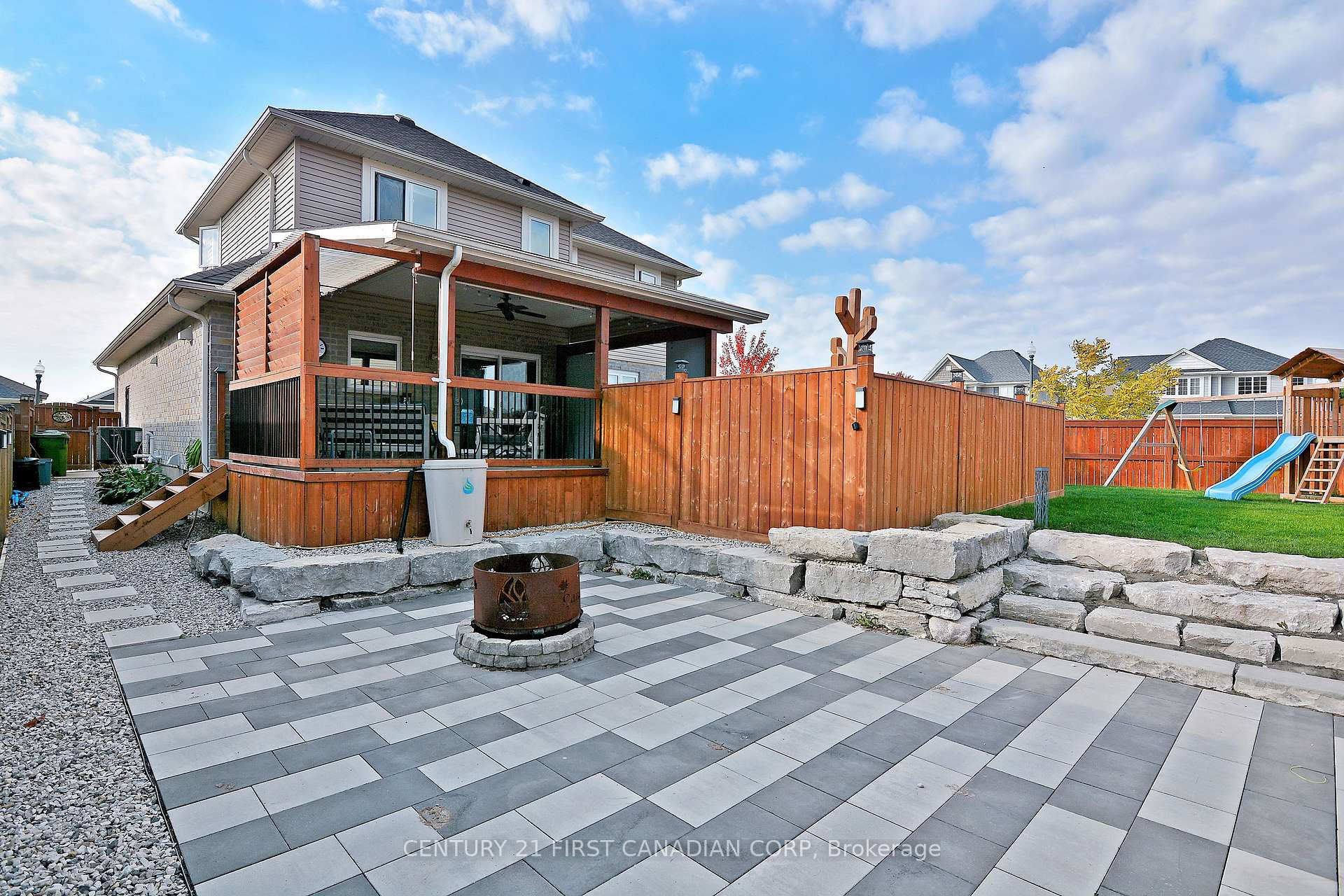 Photo 36 of 1 Russet Lane, St. Thomas — HOMEH
