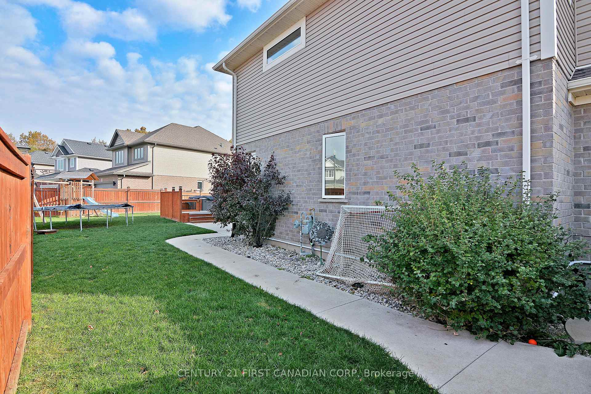 Photo 37 of 1 Russet Lane, St. Thomas — HOMEH