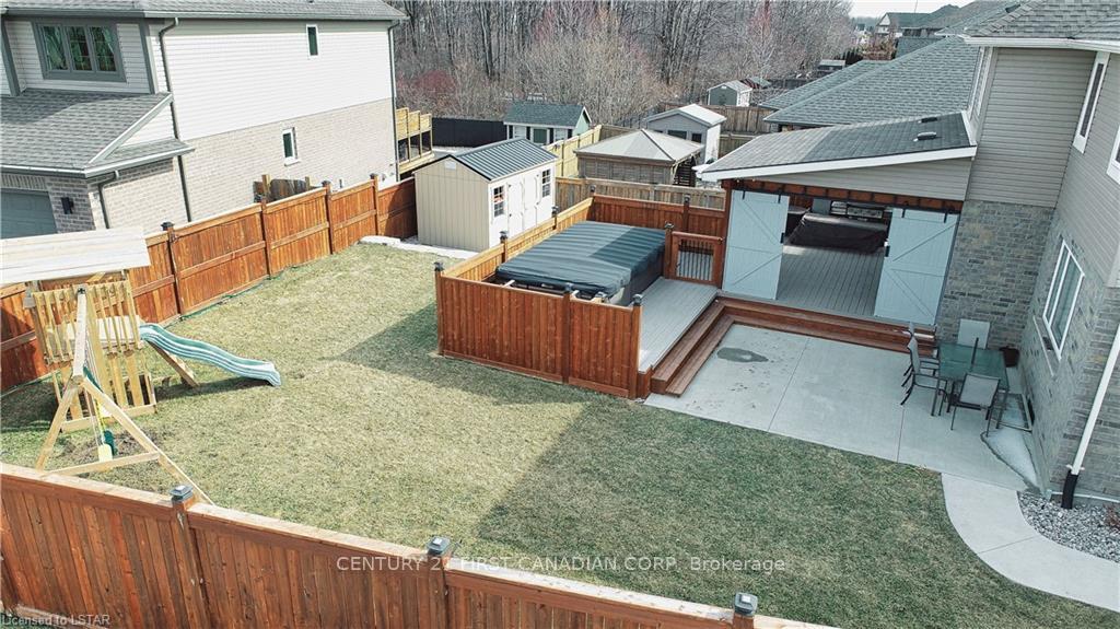 Photo 40 of 1 Russet Lane, St. Thomas — HOMEH