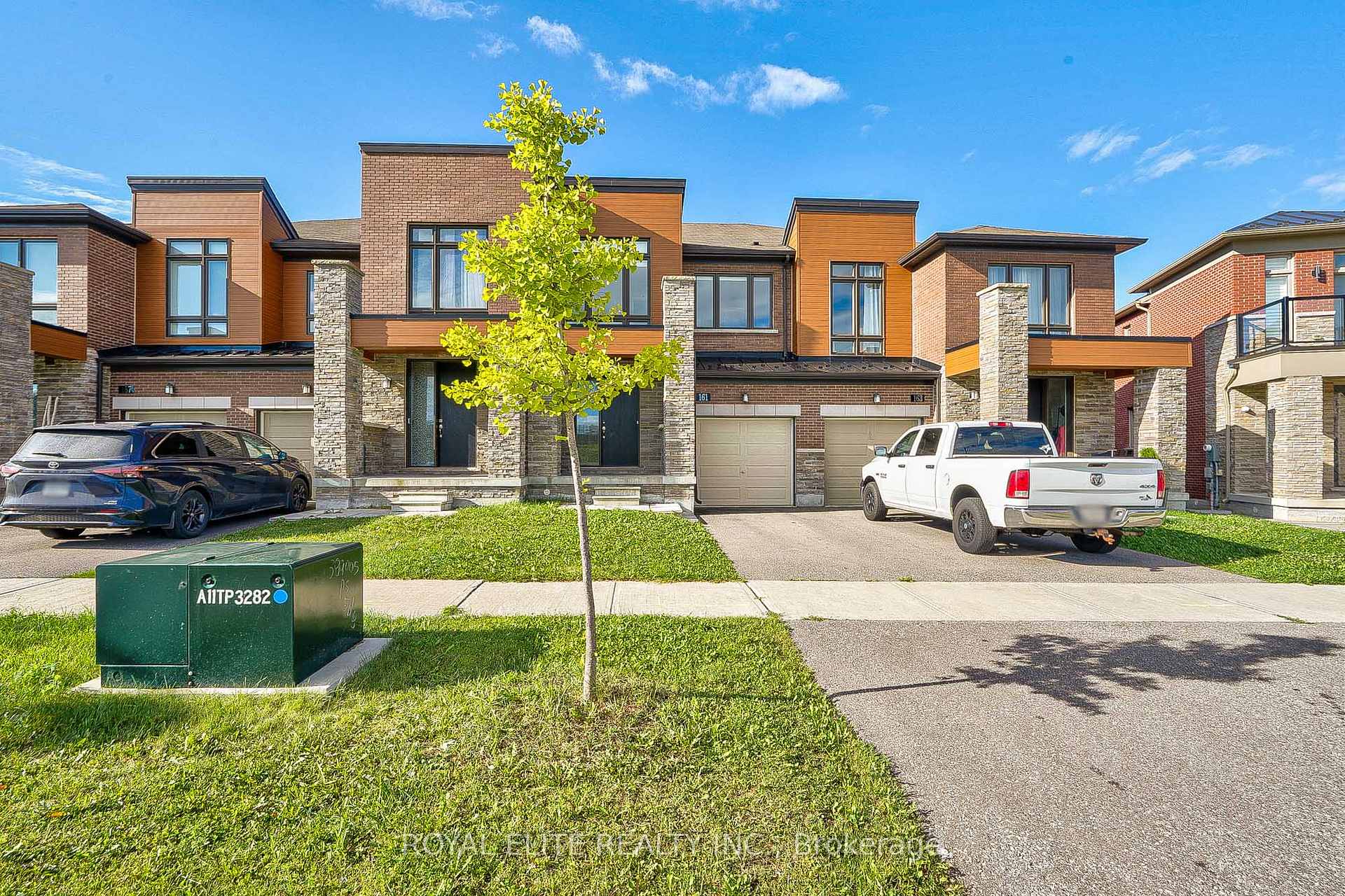Front of 161 Badgerow Way