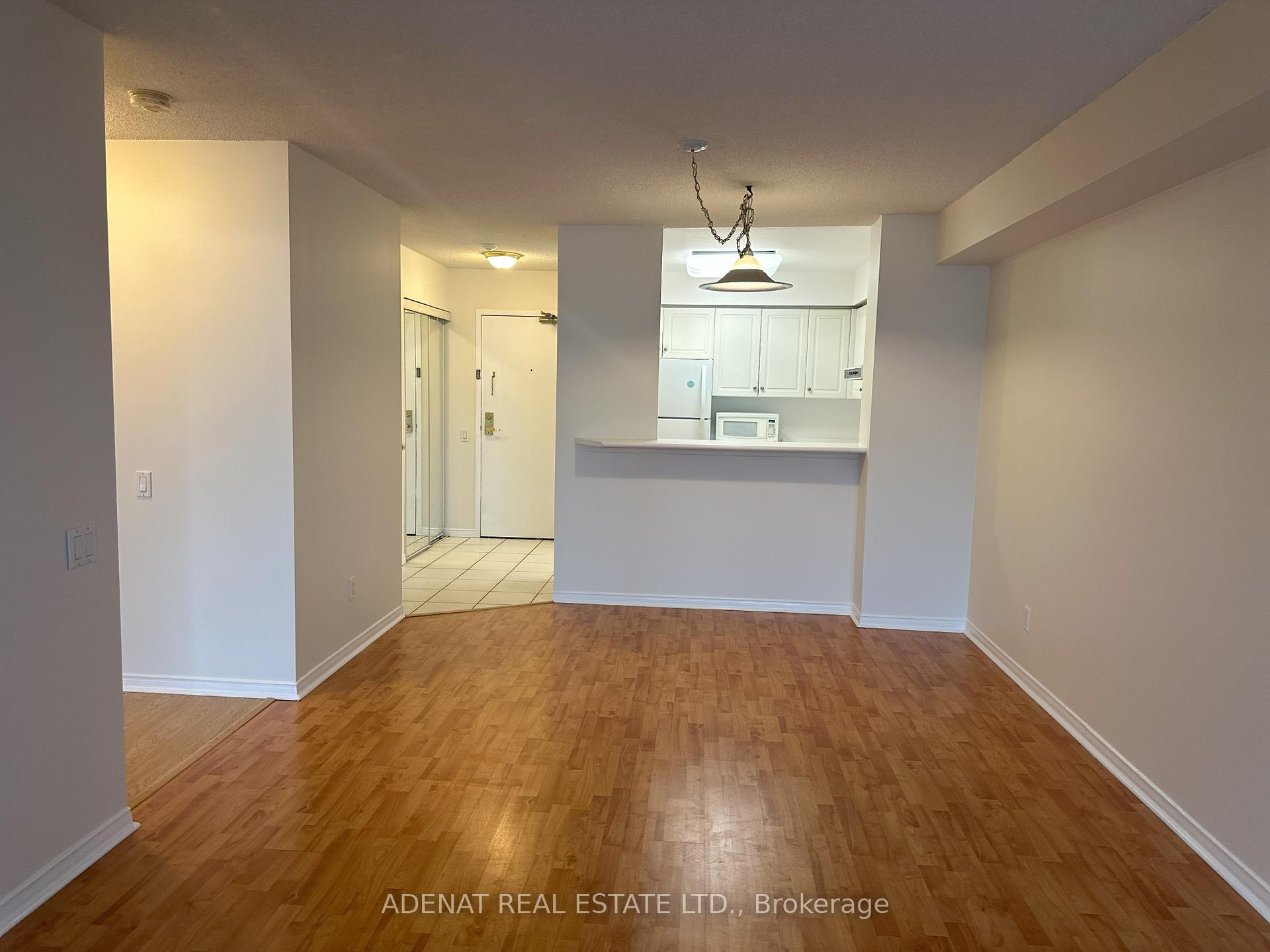 Photo 18 of Unit PH308, 1 Emerald Lane, Vaughan, Crestwood-Springfarm-Yorkhill — HOMEH