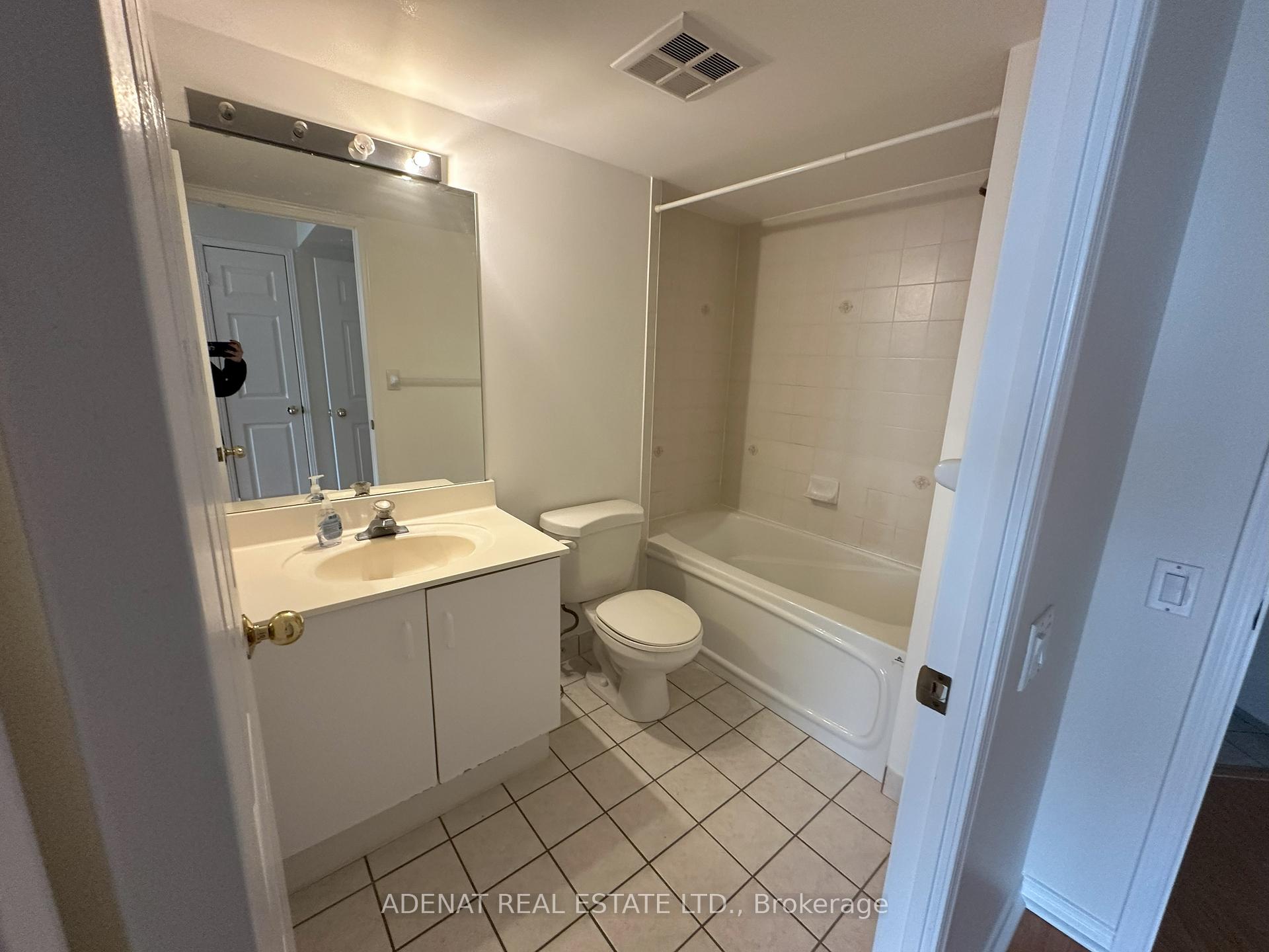 Photo 28 of Unit PH308, 1 Emerald Lane, Vaughan, Crestwood-Springfarm-Yorkhill — HOMEH