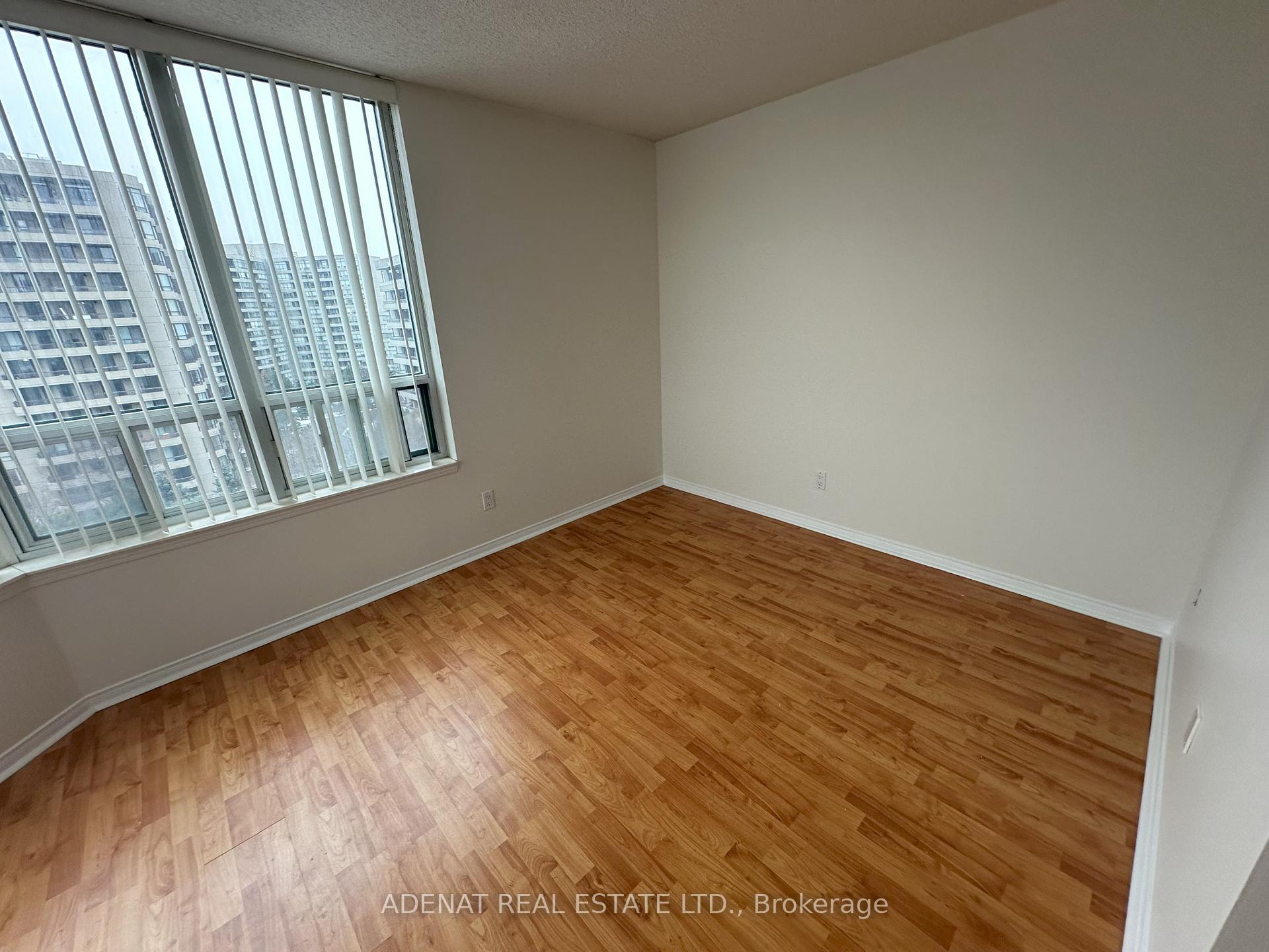 Photo 32 of Unit PH308, 1 Emerald Lane, Vaughan, Crestwood-Springfarm-Yorkhill — HOMEH