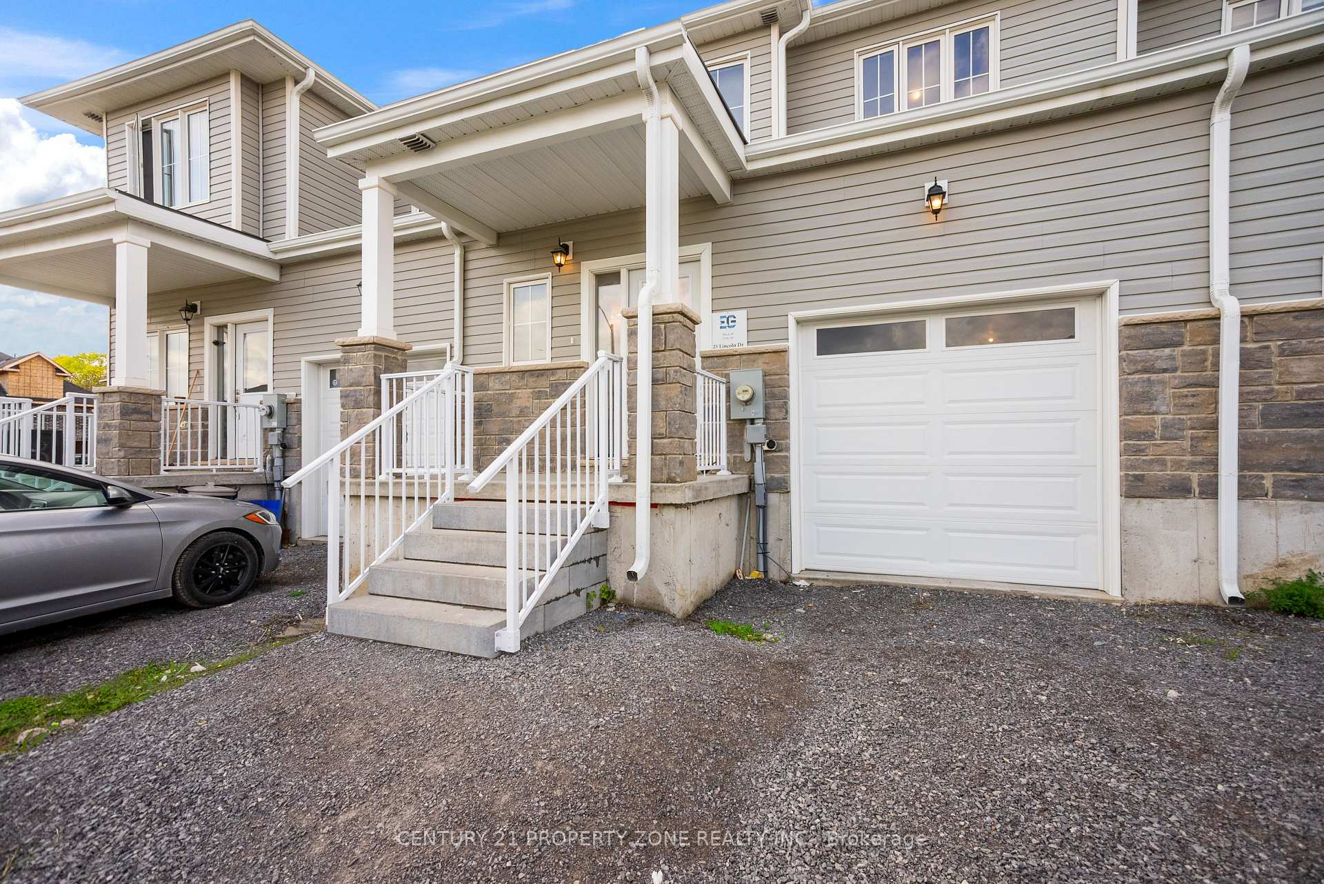 Photo 3 of 25 Lincoln Drive, Belleville, Belleville Ward — HOMEH