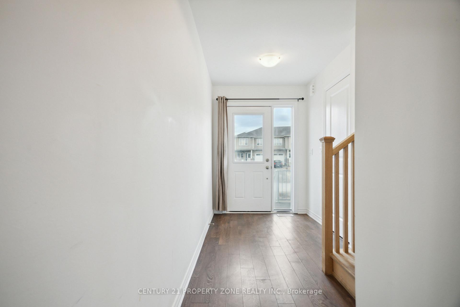 Photo 5 of 25 Lincoln Drive, Belleville, Belleville Ward — HOMEH