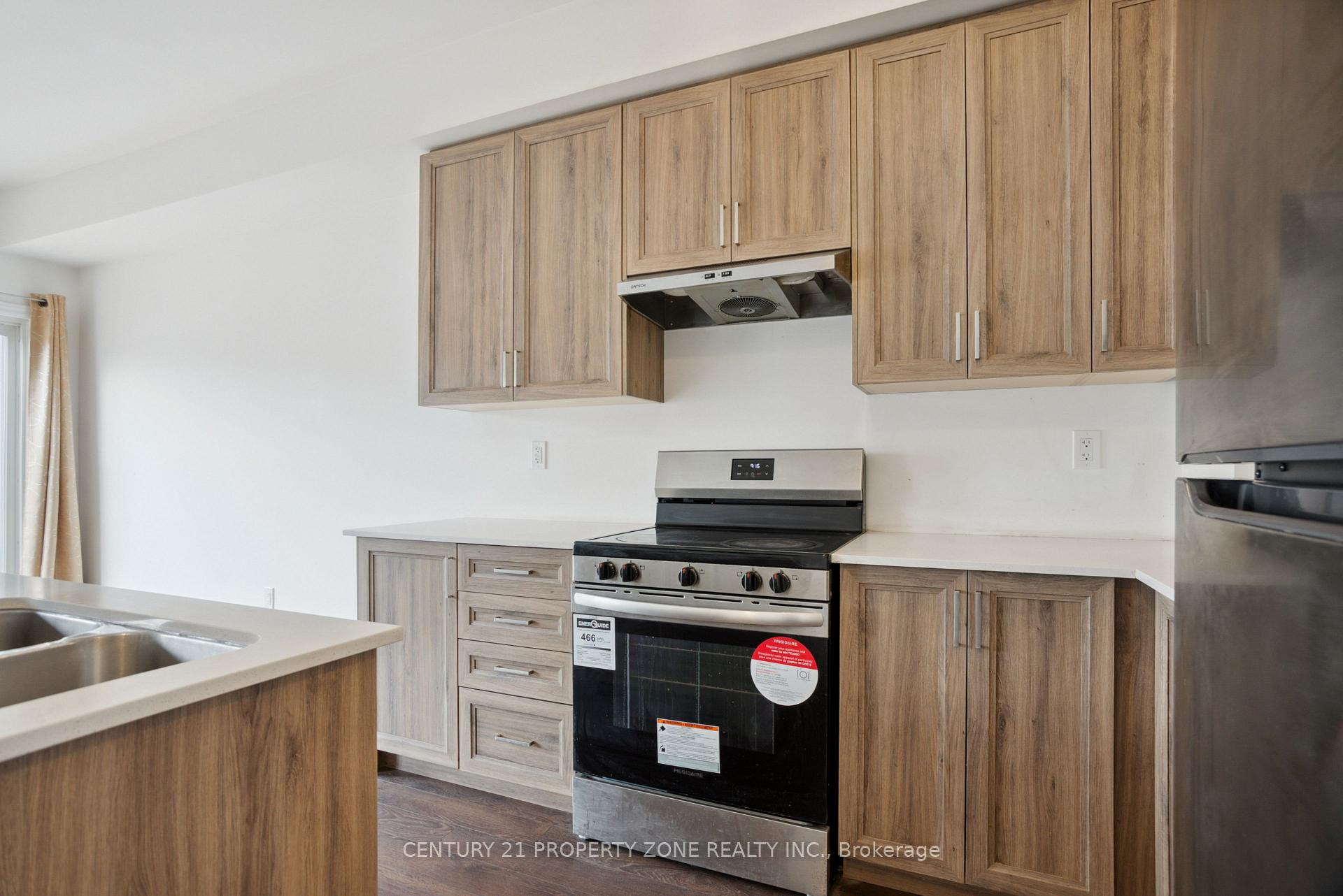 Photo 10 of 25 Lincoln Drive, Belleville, Belleville Ward — HOMEH