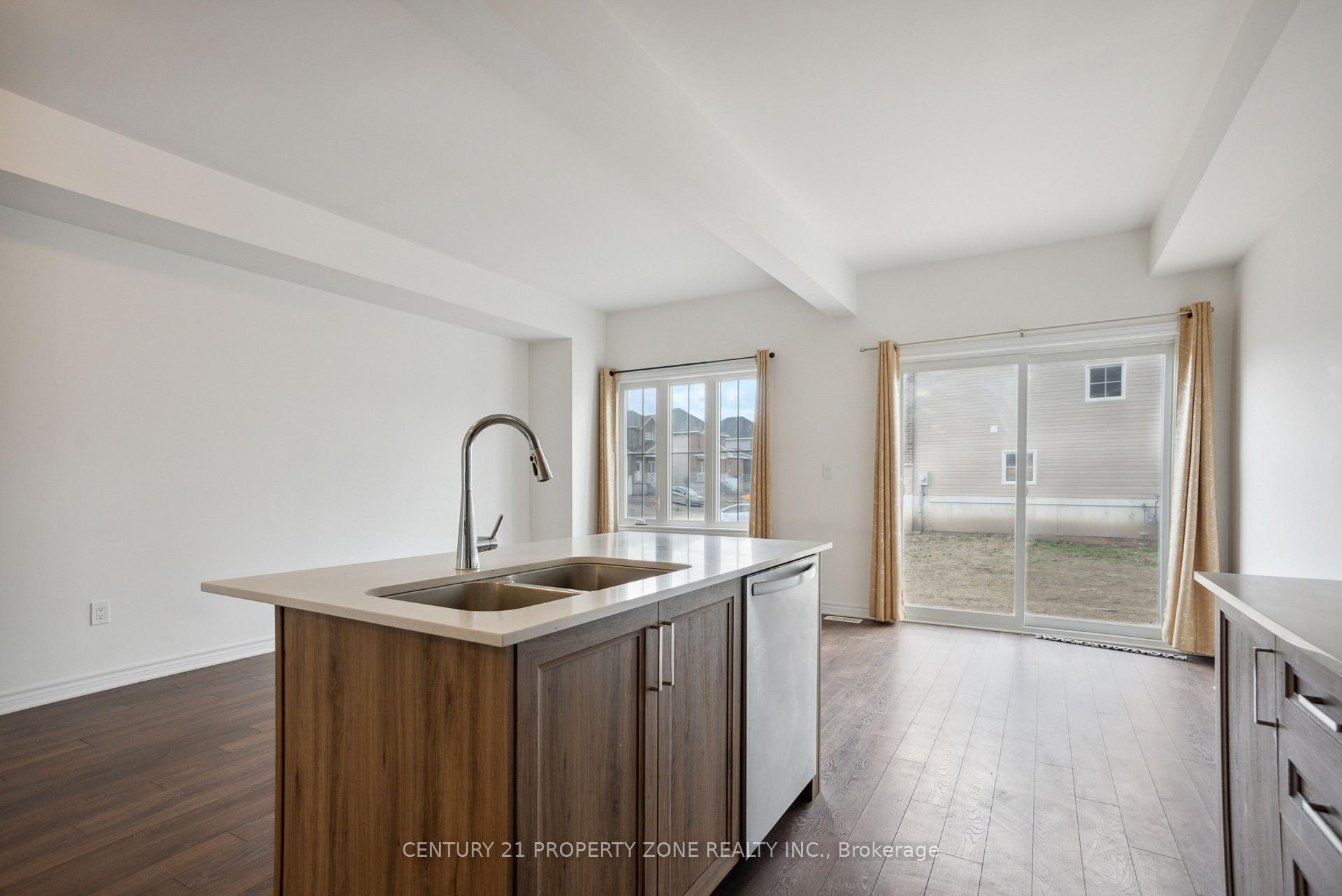 Photo 11 of 25 Lincoln Drive, Belleville, Belleville Ward — HOMEH