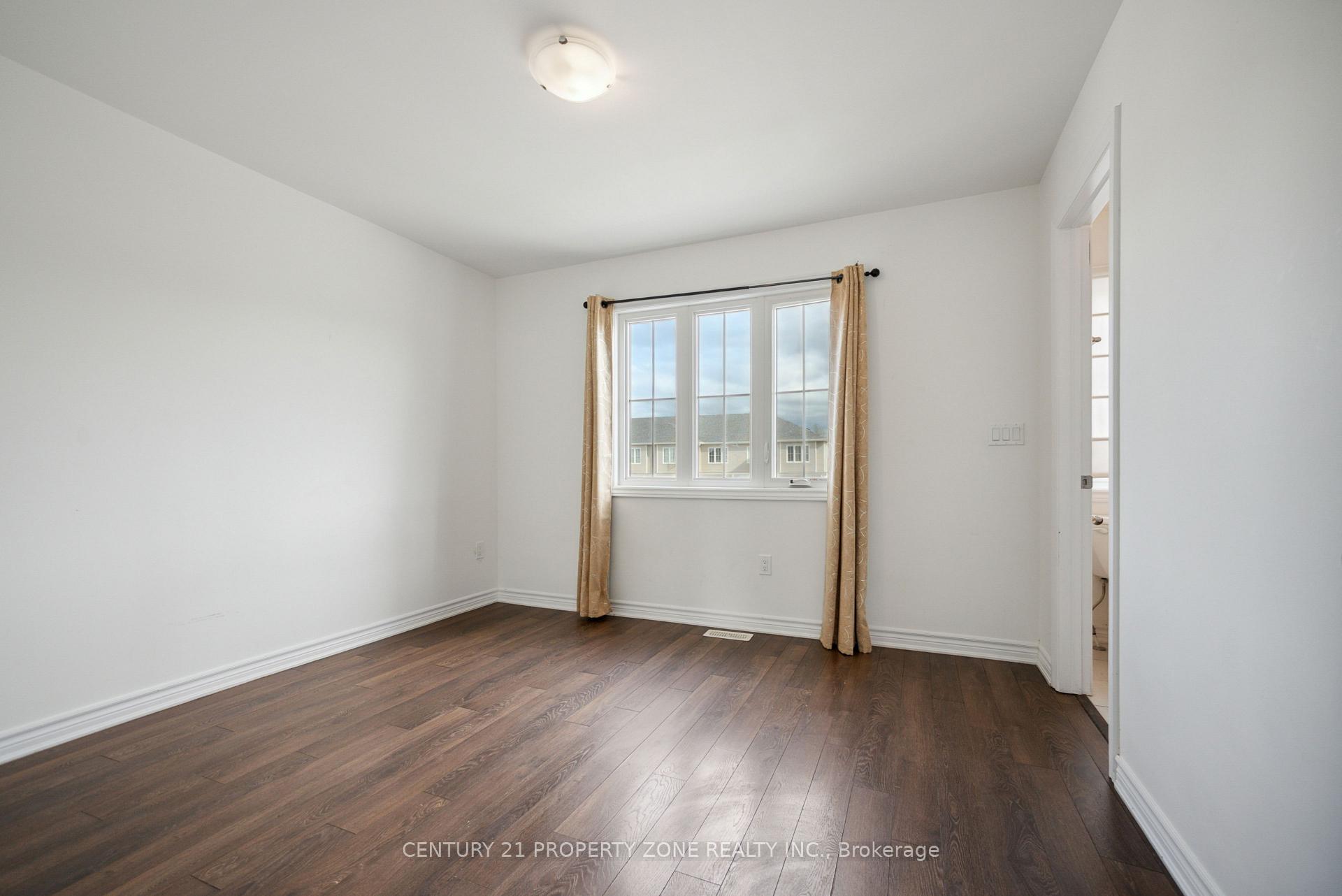 Photo 15 of 25 Lincoln Drive, Belleville, Belleville Ward — HOMEH