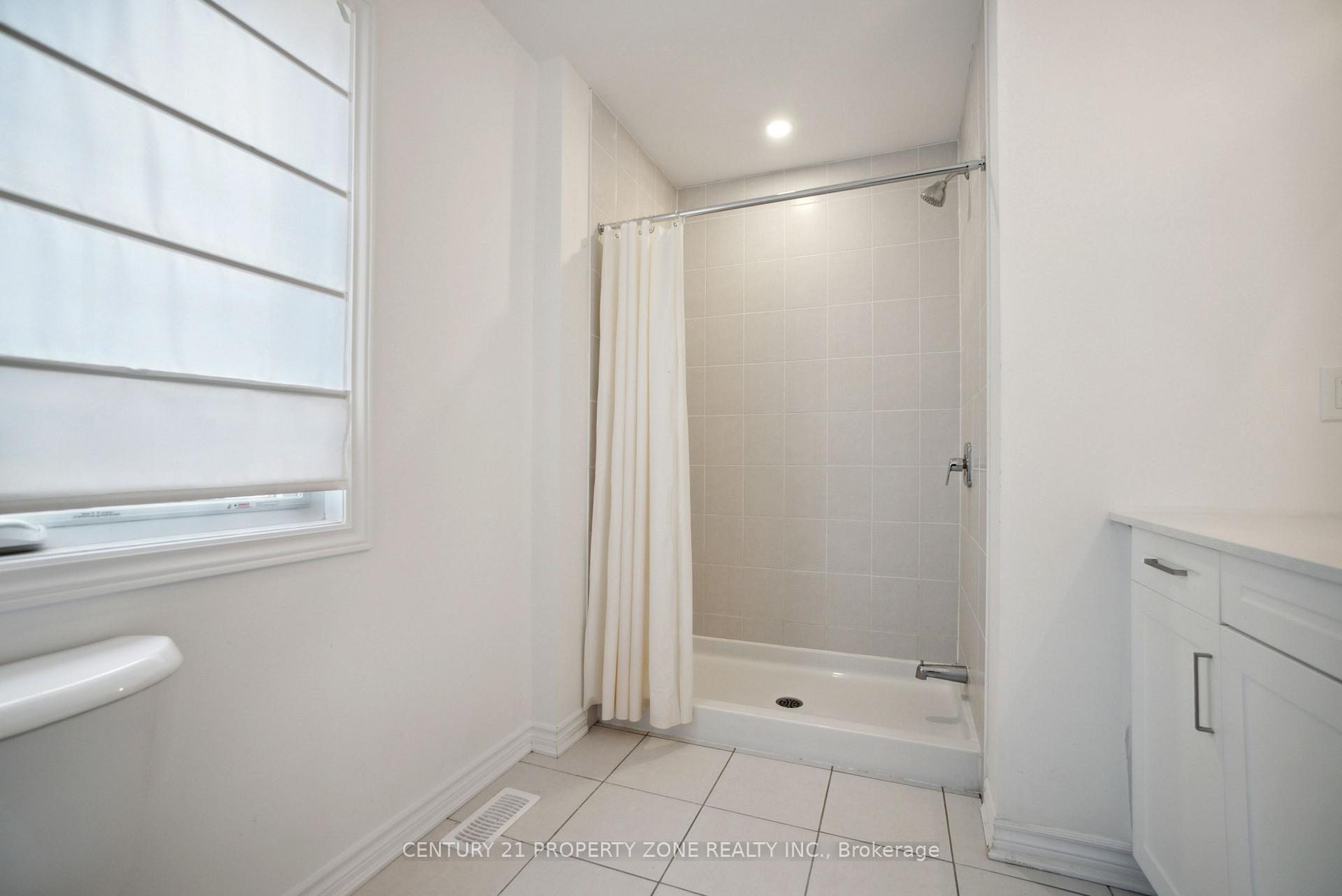 Photo 17 of 25 Lincoln Drive, Belleville, Belleville Ward — HOMEH