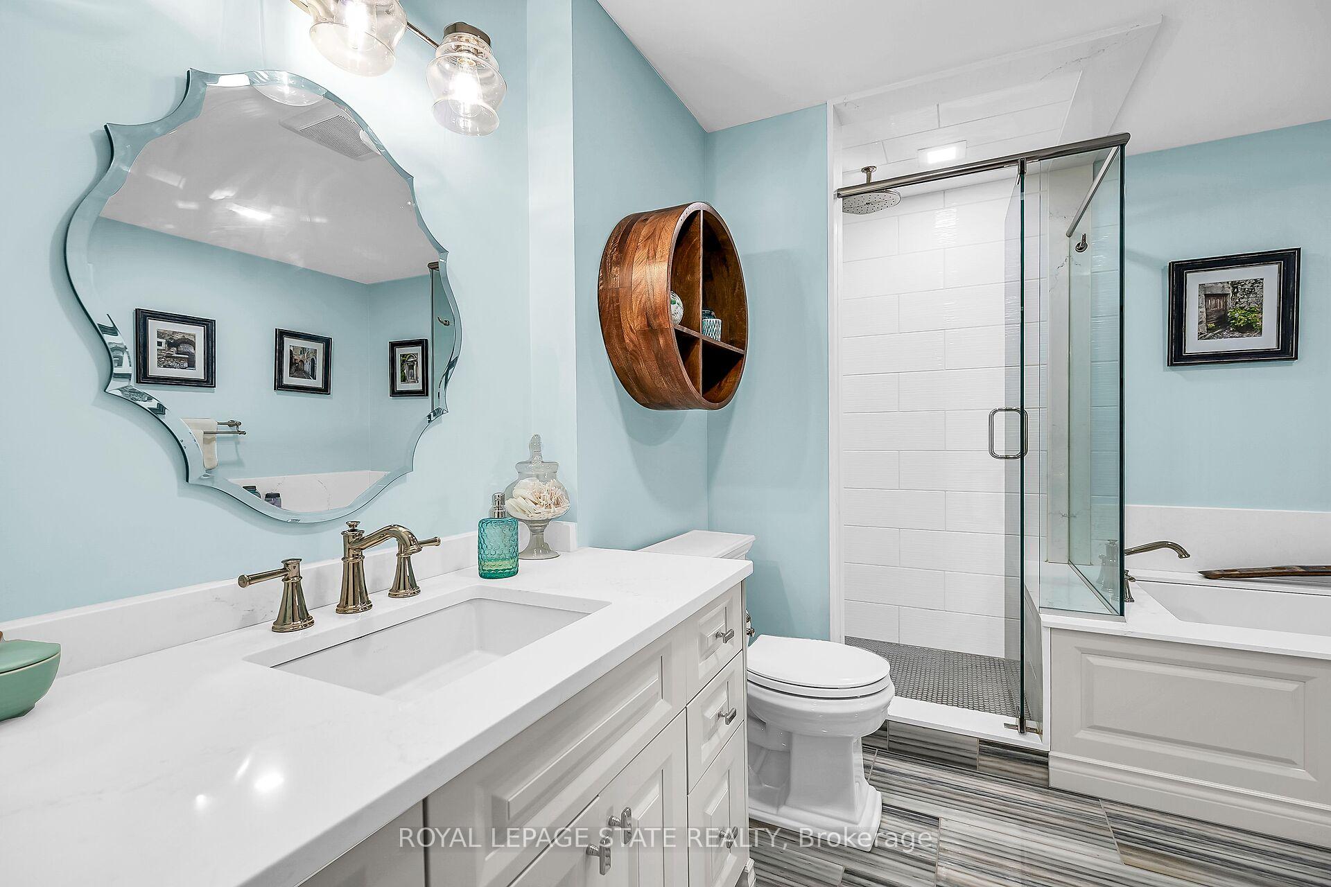 Photo 7 of 17 Sunters Court, Hamilton, Ancaster — HOMEH