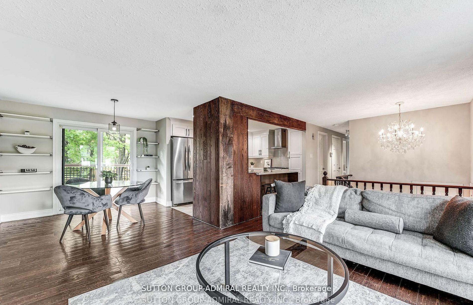 Photo 3 of 14 Chippawa (Main) Court, Barrie, North Shore — HOMEH
