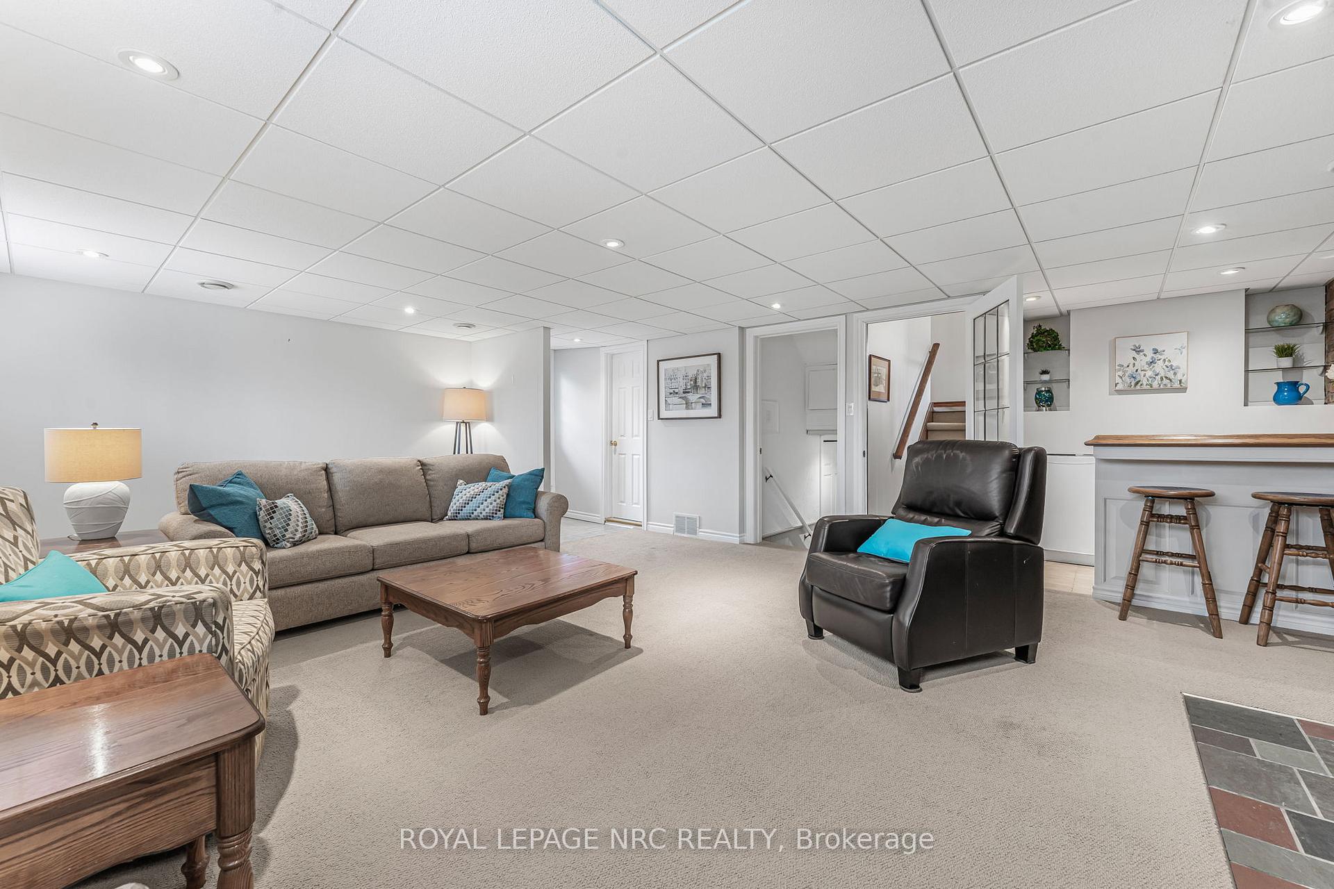 Photo 21 of 58 Woodrow Street, St. Catharines, Secord Woods — HOMEH