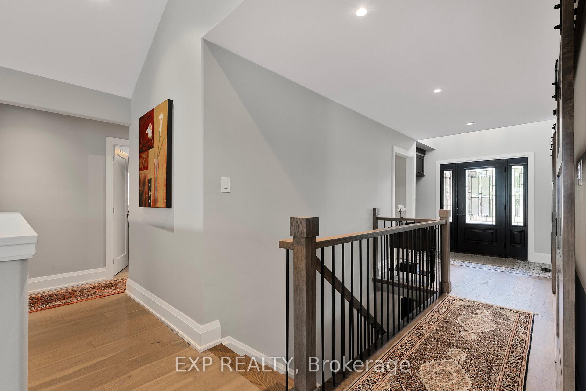 Photo 9 of 9 Pacific Avenue, Barrie, Little Lake — HOMEH