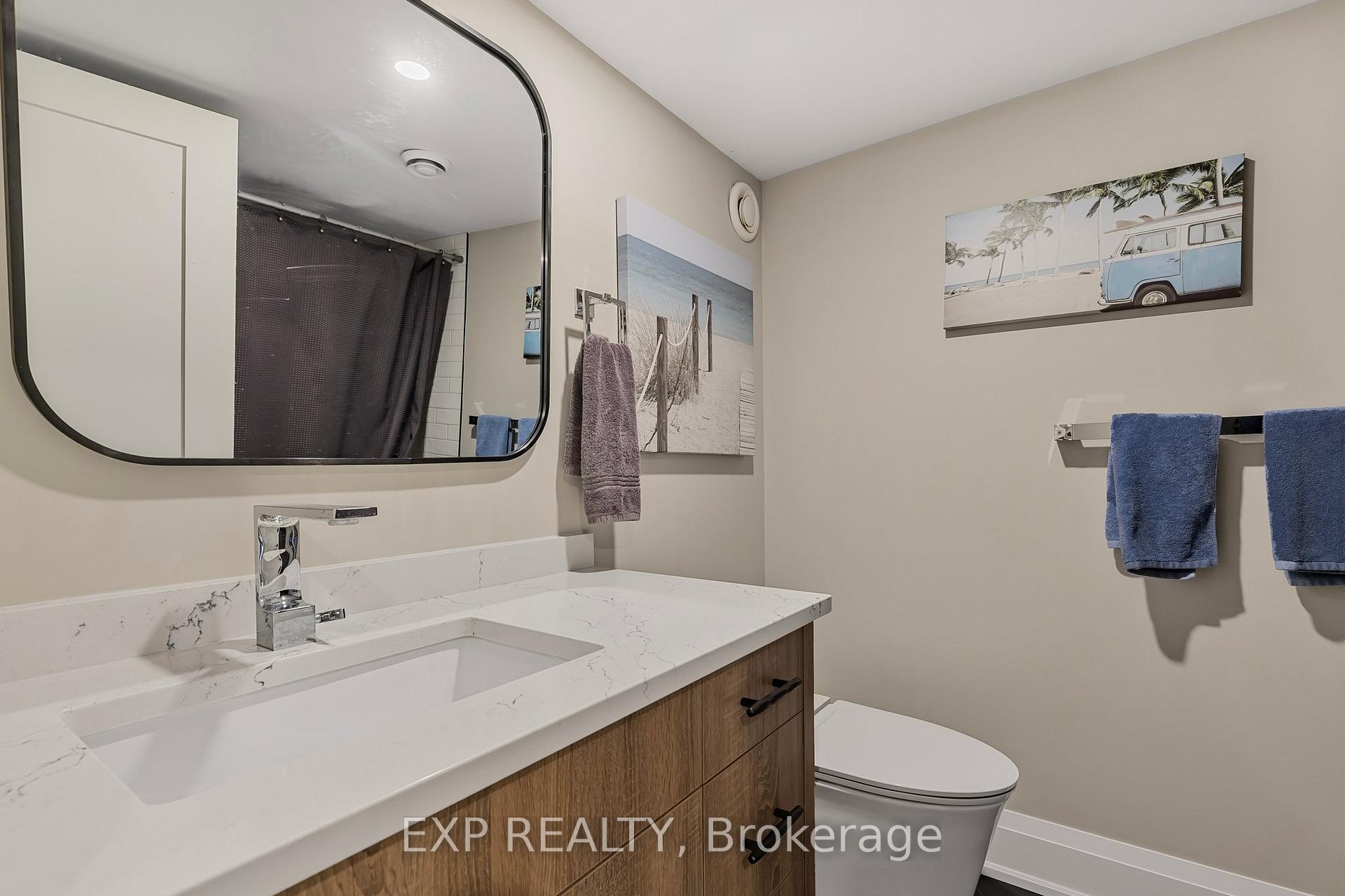 Photo 42 of 9 Pacific Avenue, Barrie, Little Lake — HOMEH