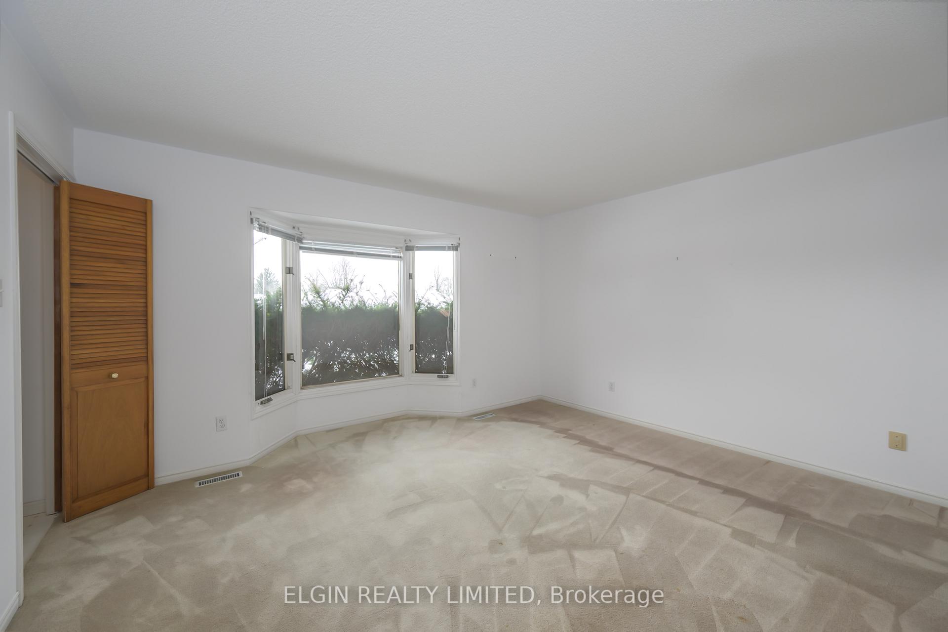 Photo 10 of 47 Rickwood Place, St. Thomas — HOMEH