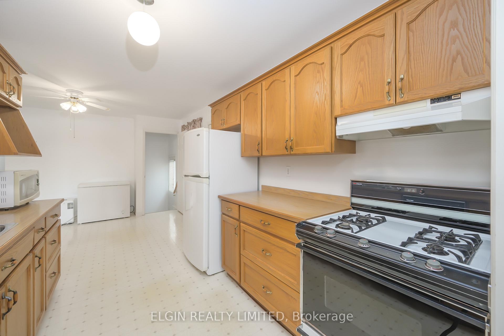 Photo 14 of 47 Rickwood Place, St. Thomas — HOMEH