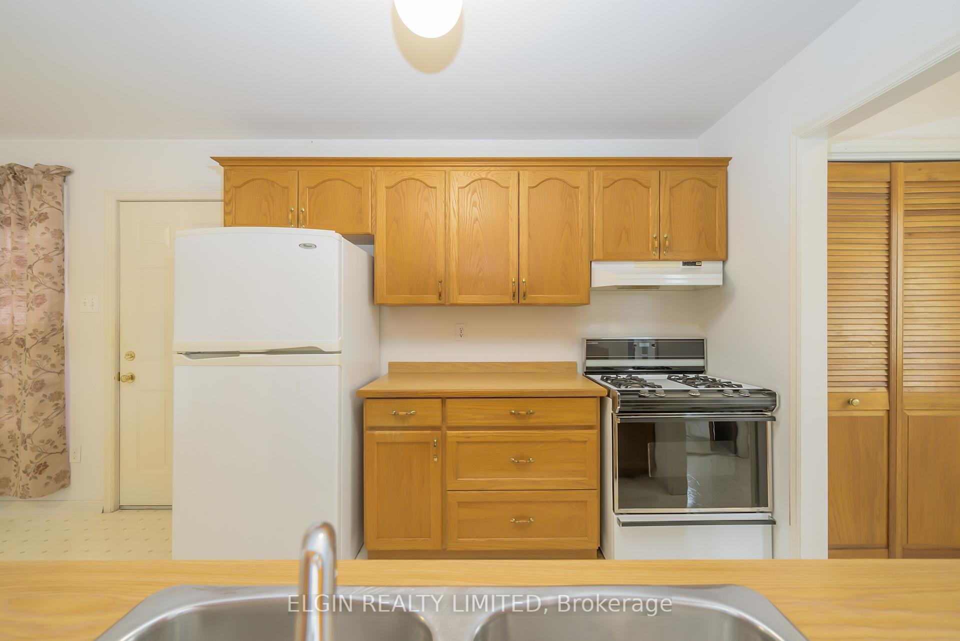 Photo 15 of 47 Rickwood Place, St. Thomas — HOMEH