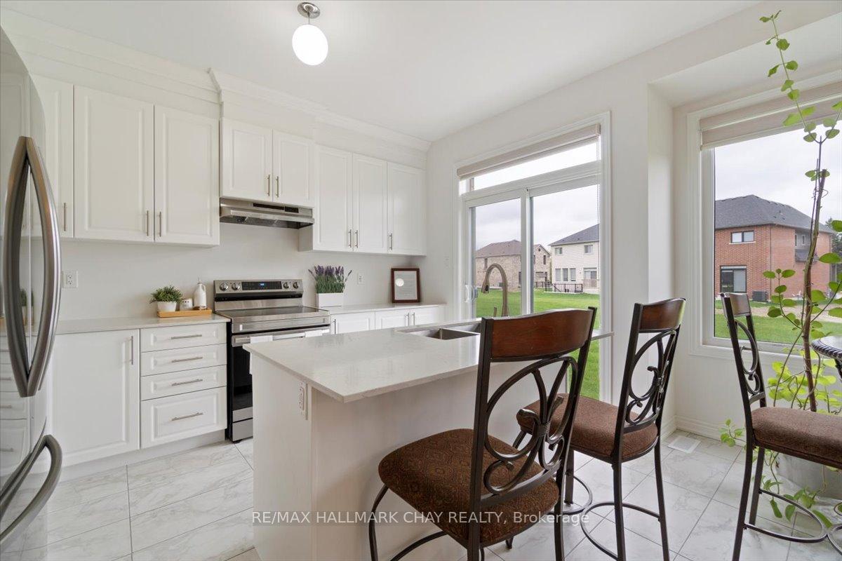 Photo 13 of 99 Baycroft Boulevard, Essa, Angus — HOMEH