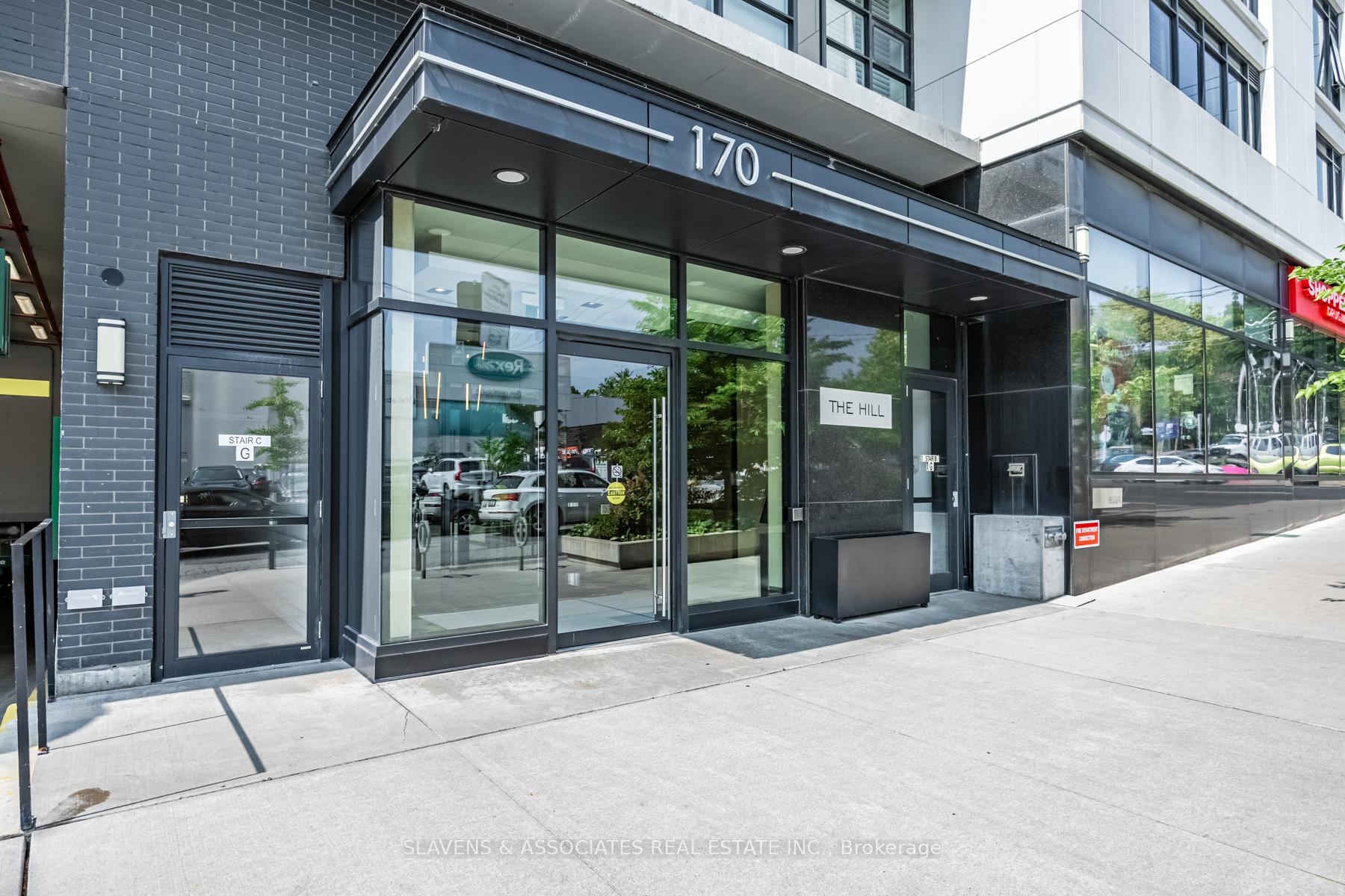 Front of Unit 205, 170 Chiltern Hill Road