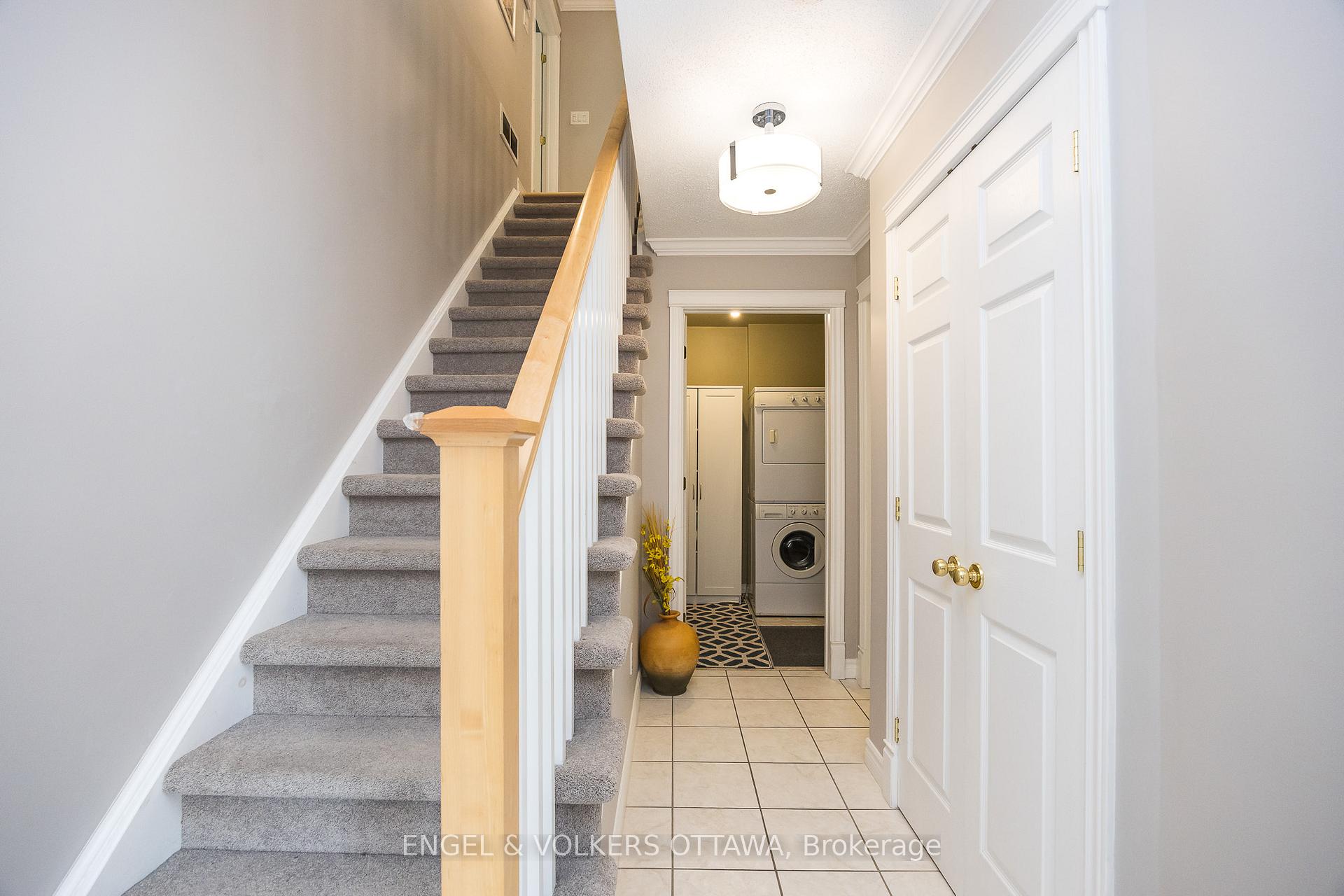 Photo 6 of 5 Carraway Private, Ottawa, Old Ottawa South — HOMEH