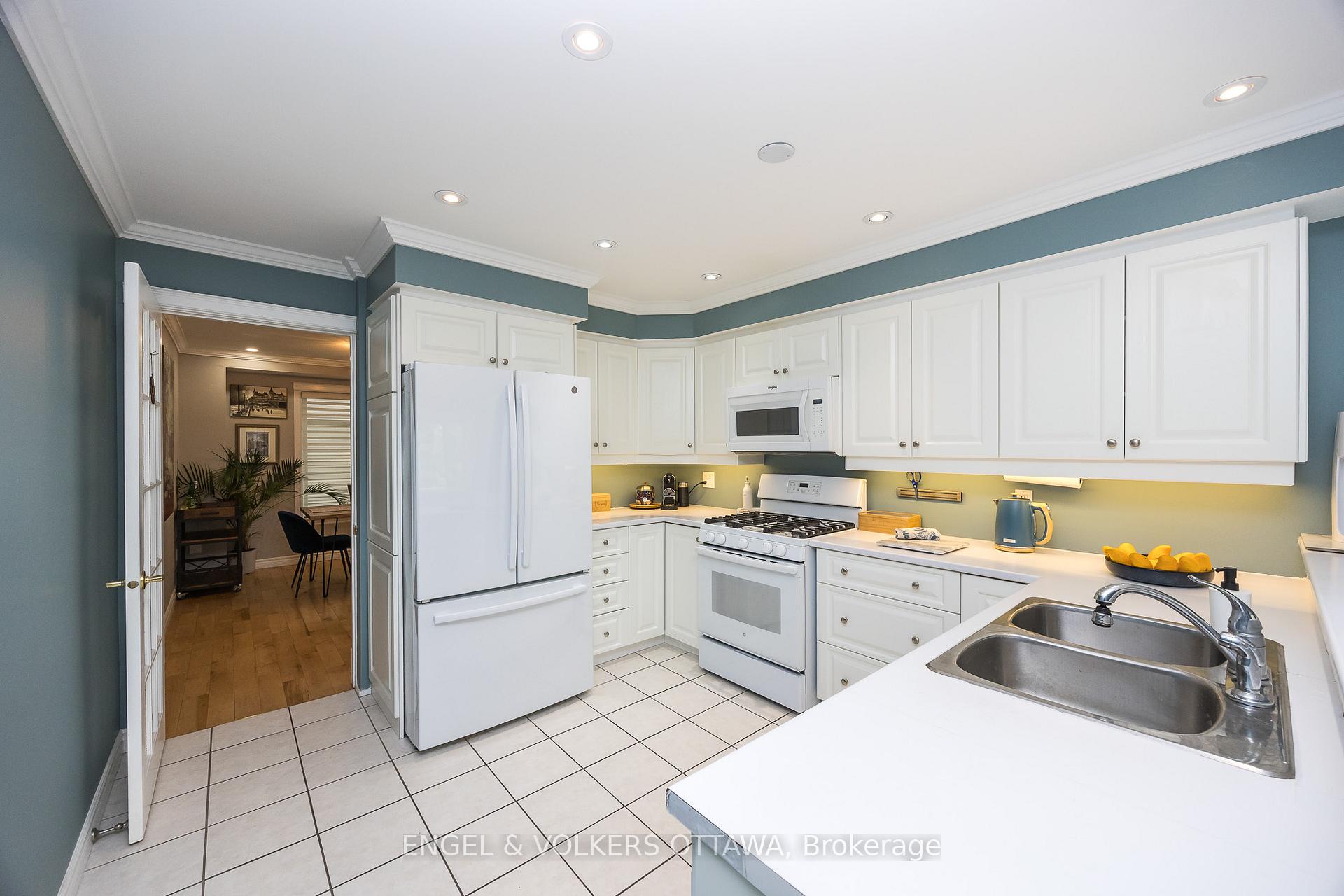 Photo 13 of 5 Carraway Private, Ottawa, Old Ottawa South — HOMEH