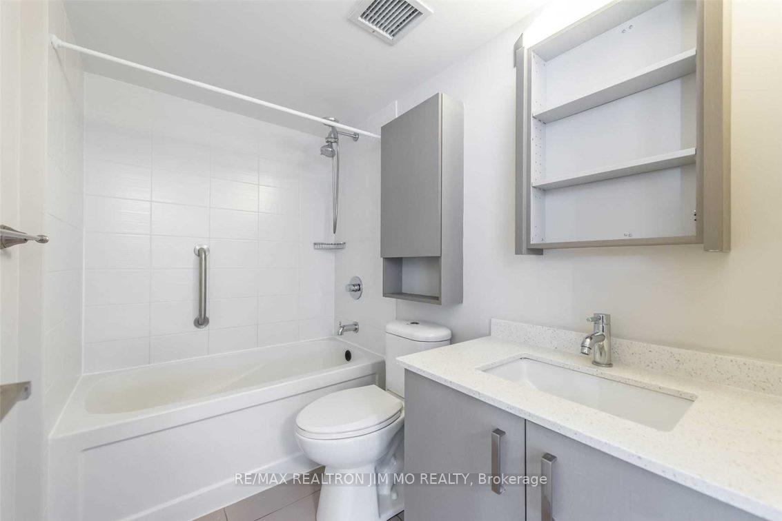Photo 16 of Unit 1109, 18 Uptown Drive, Markham, Unionville — HOMEH