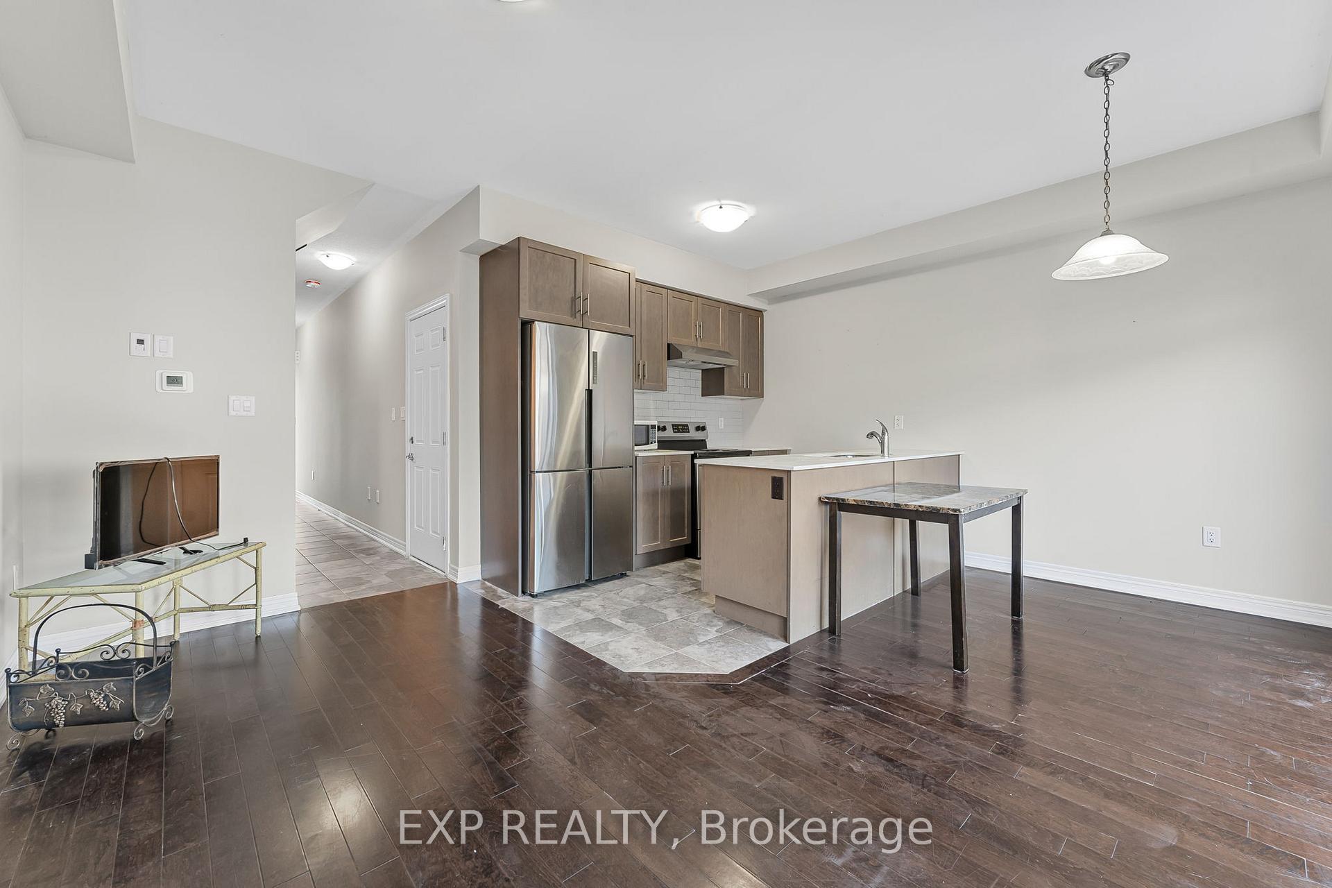 Photo 12 of Unit 23, 377 Glancaster Road, Hamilton, Villages of Glancaster — HOMEH