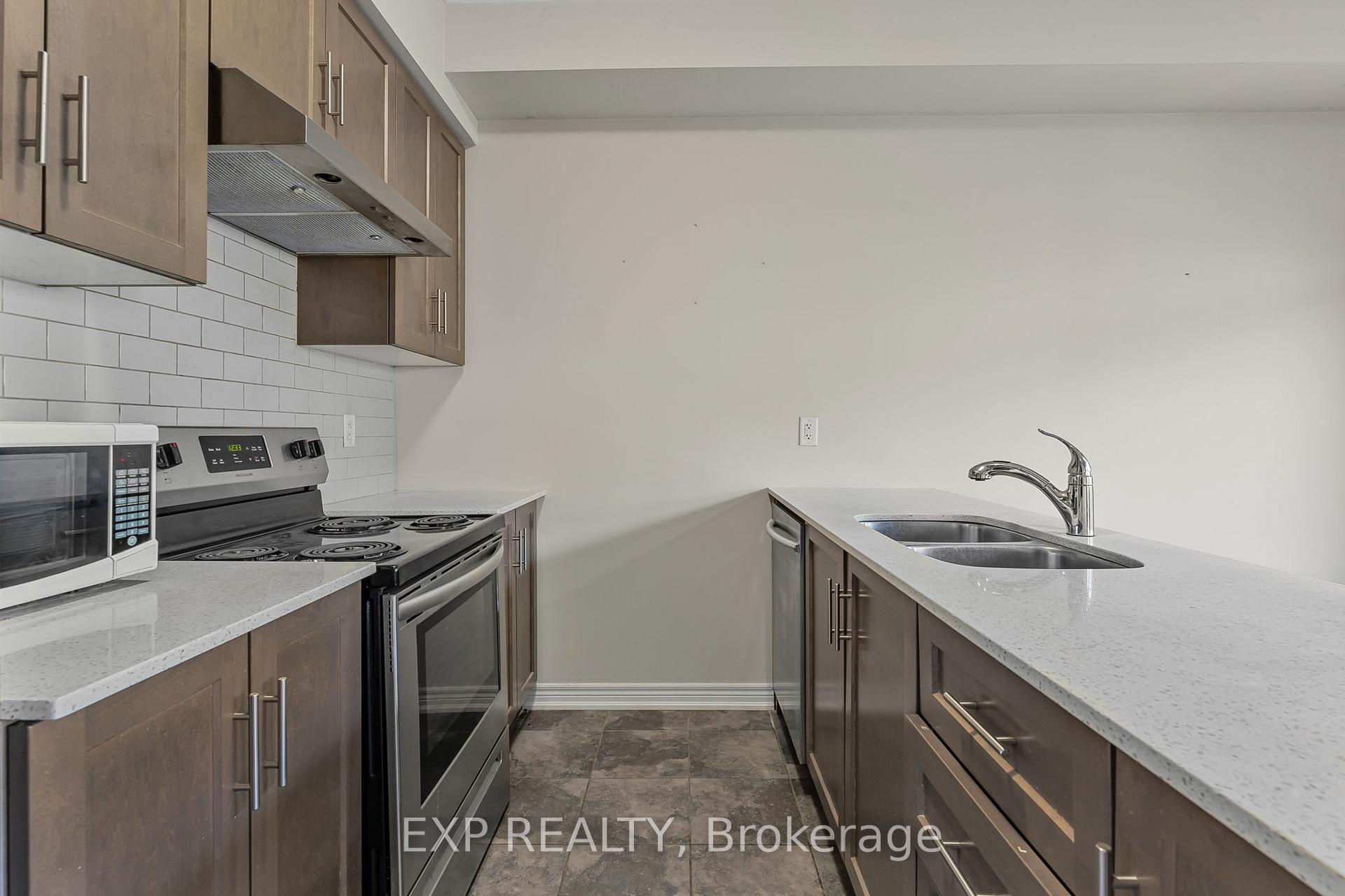 Photo 15 of Unit 23, 377 Glancaster Road, Hamilton, Villages of Glancaster — HOMEH