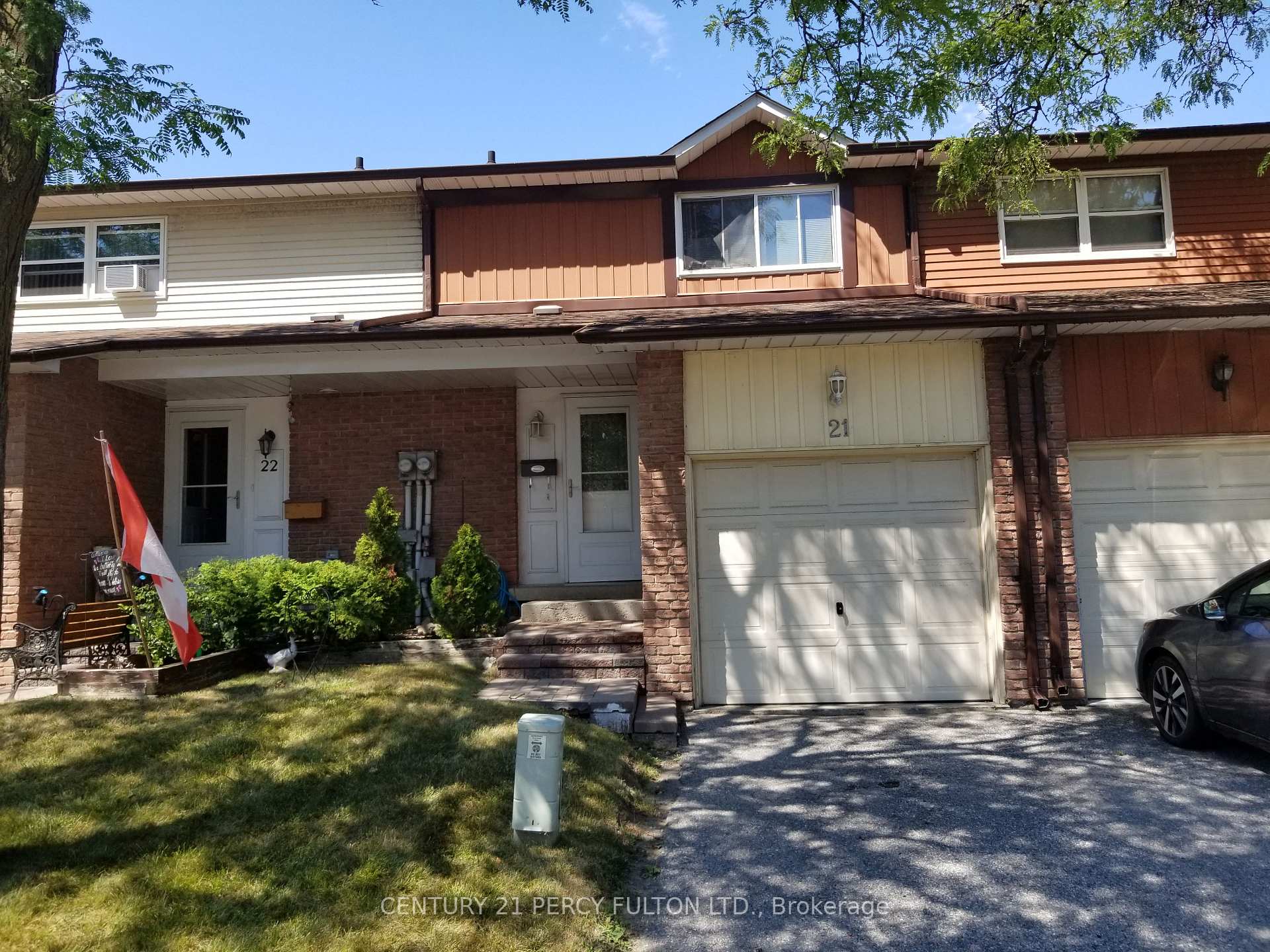Photo 2 of Unit 21, 540 Dorchester Drive, Oshawa, Vanier — HOMEH