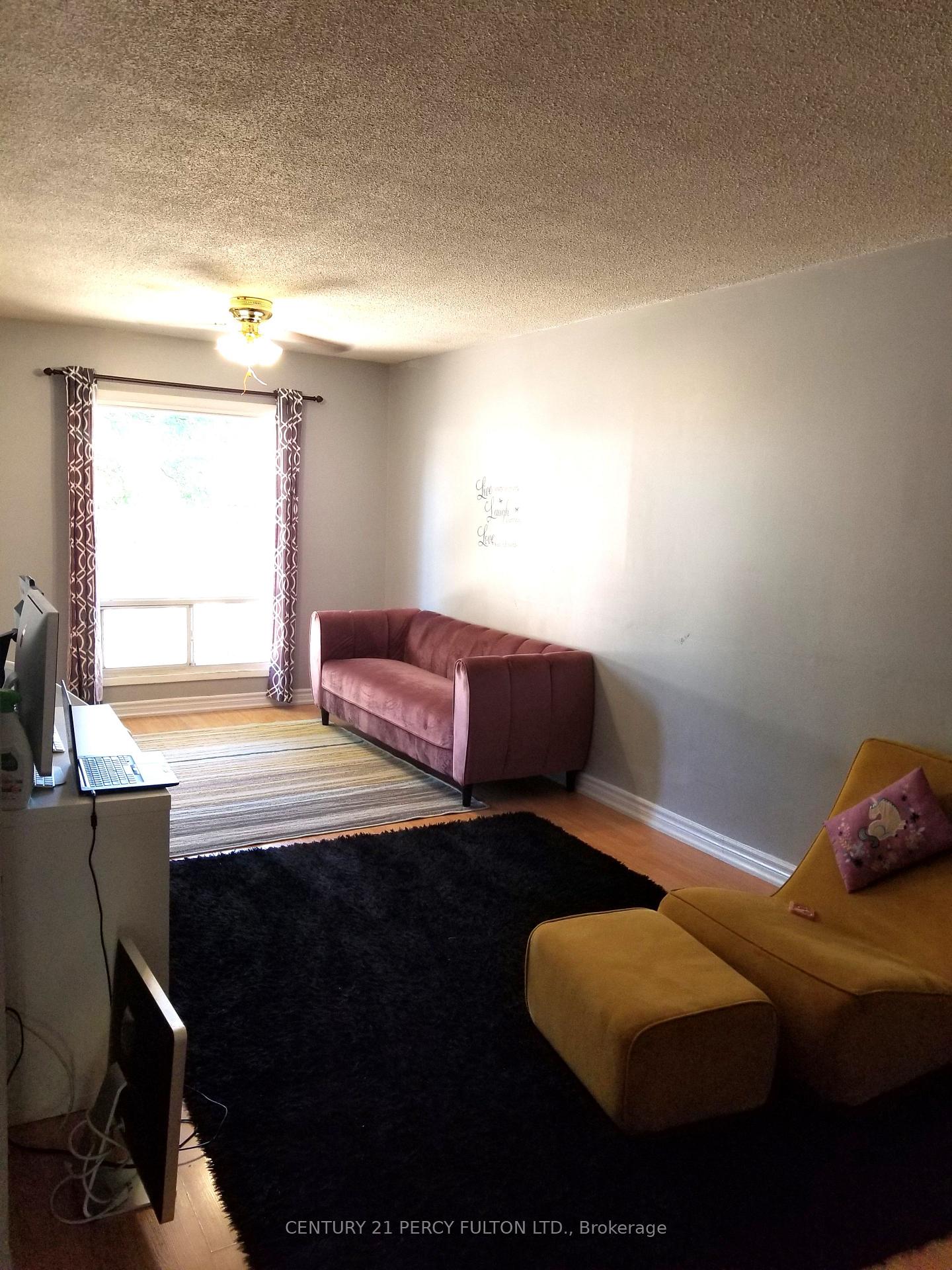 Photo 3 of Unit 21, 540 Dorchester Drive, Oshawa, Vanier — HOMEH
