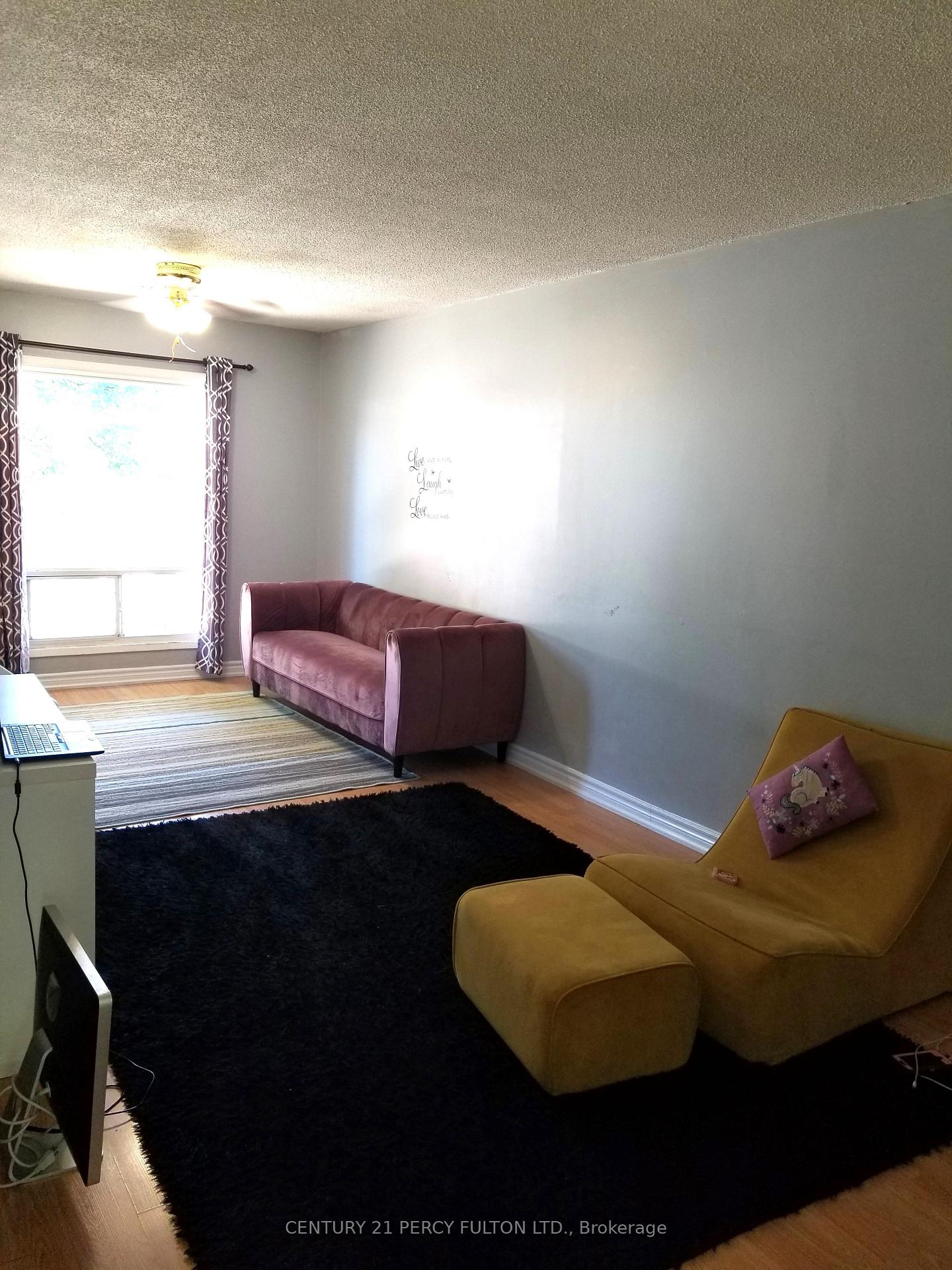 Photo 4 of Unit 21, 540 Dorchester Drive, Oshawa, Vanier — HOMEH