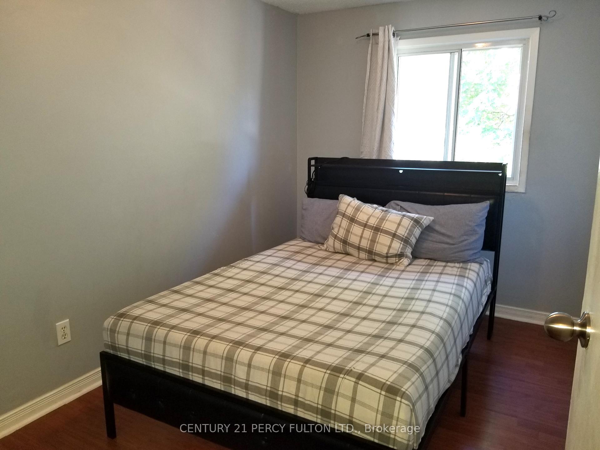 Photo 11 of Unit 21, 540 Dorchester Drive, Oshawa, Vanier — HOMEH