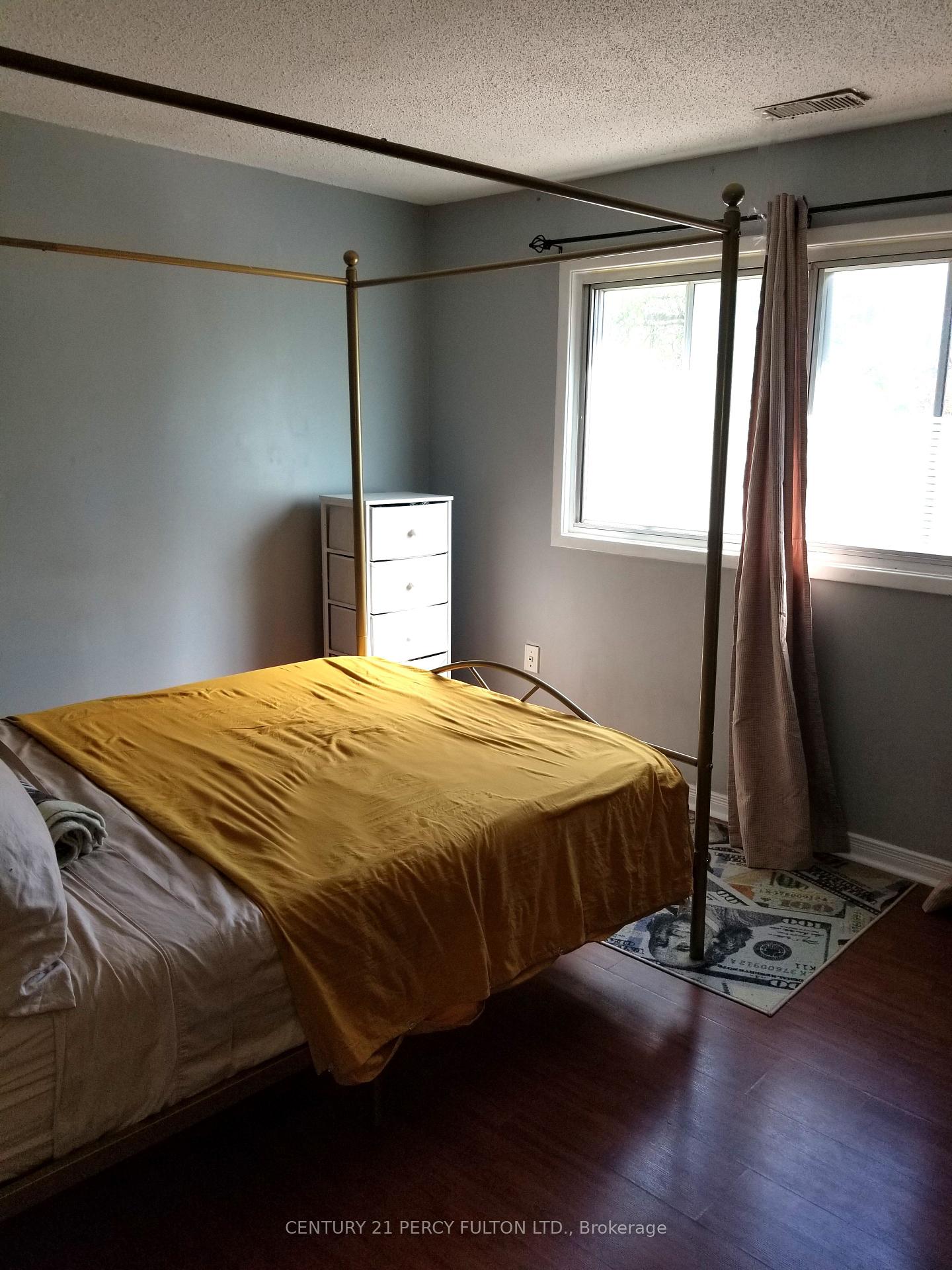 Photo 14 of Unit 21, 540 Dorchester Drive, Oshawa, Vanier — HOMEH