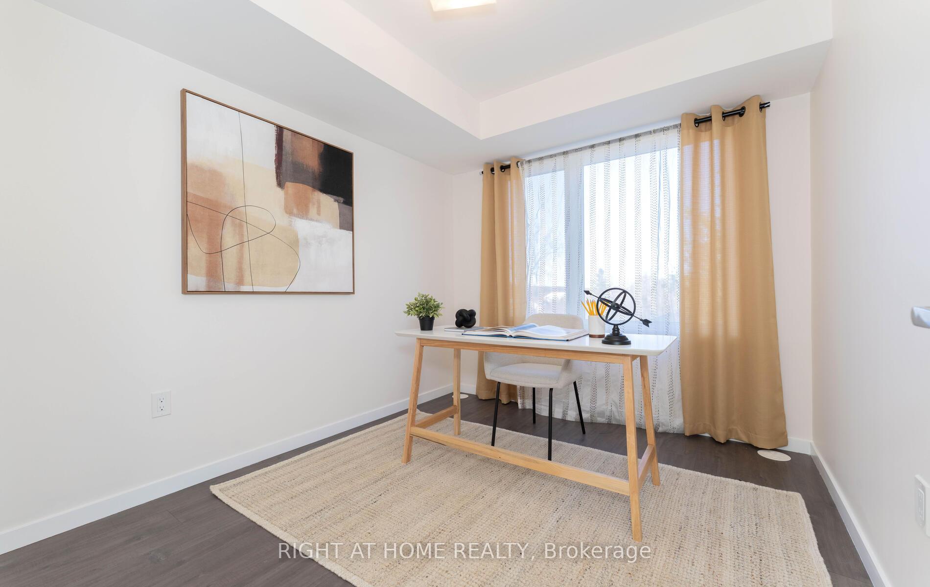 Photo 27 of Unit #25, 200 Alex Gardner Circle, Aurora, Aurora Heights — HOMEH