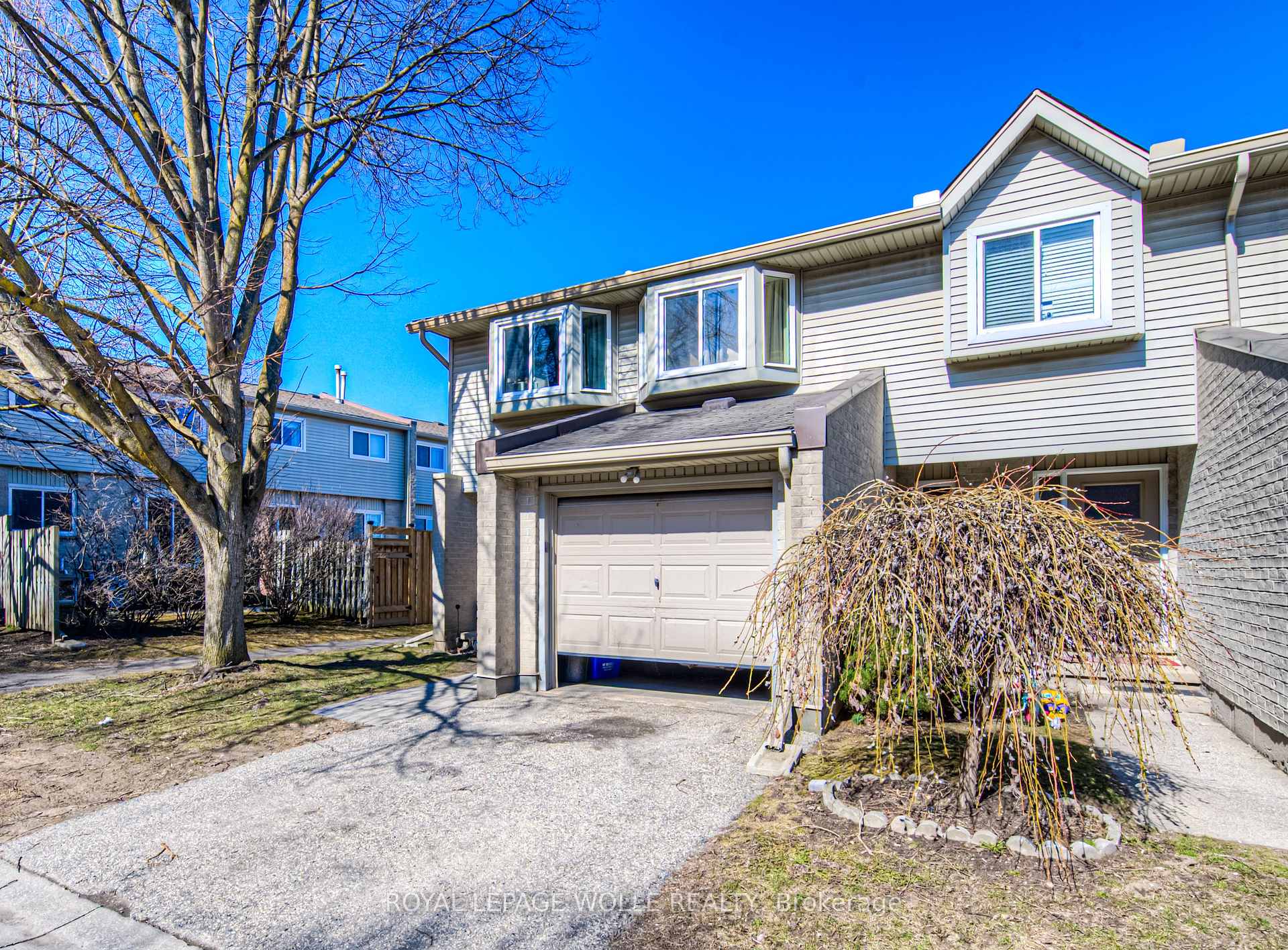 Photo 1 of Unit 32, 20 Paulander Drive, Kitchener — HOMEH