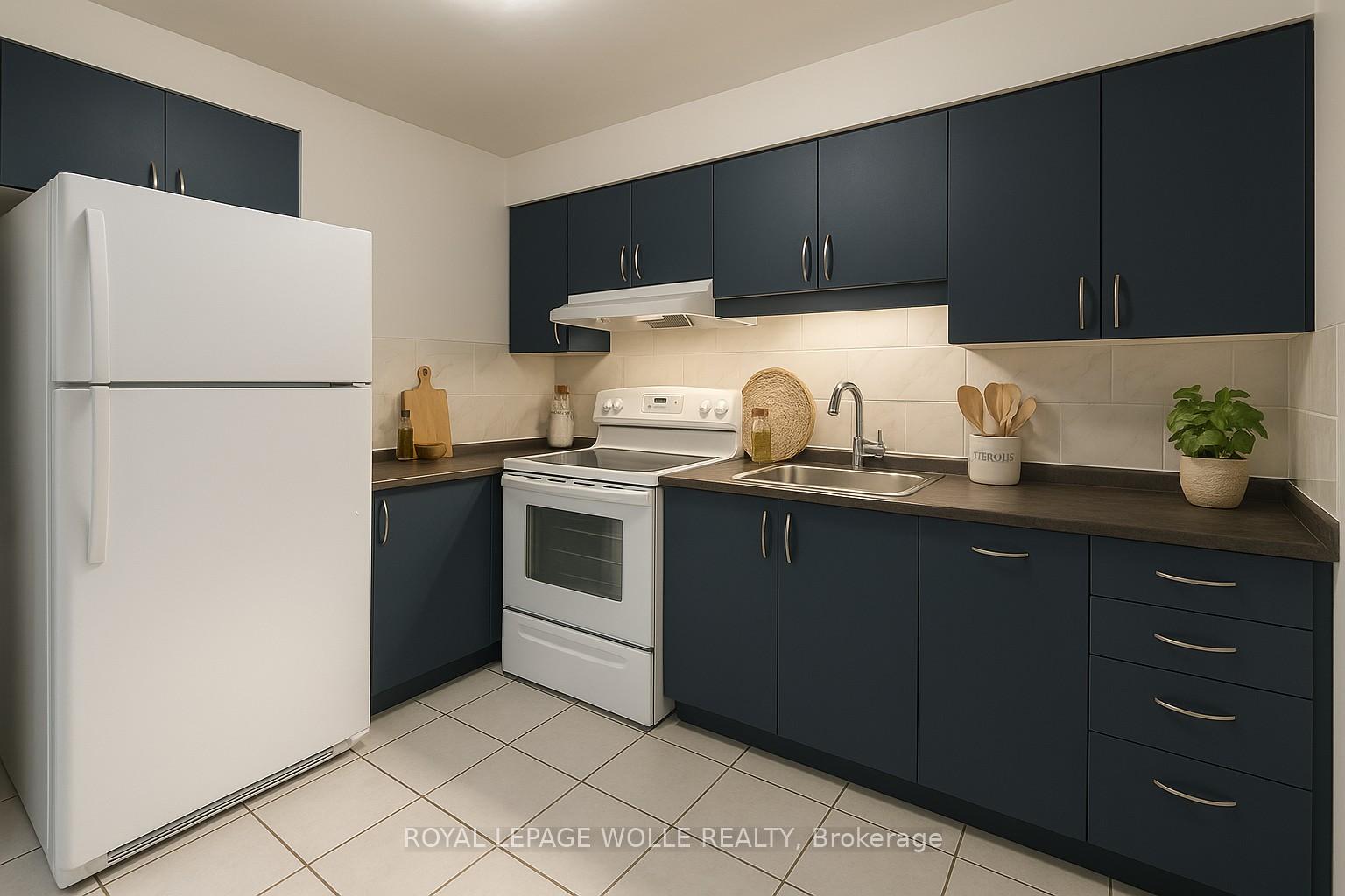Photo 12 of Unit 32, 20 Paulander Drive, Kitchener — HOMEH