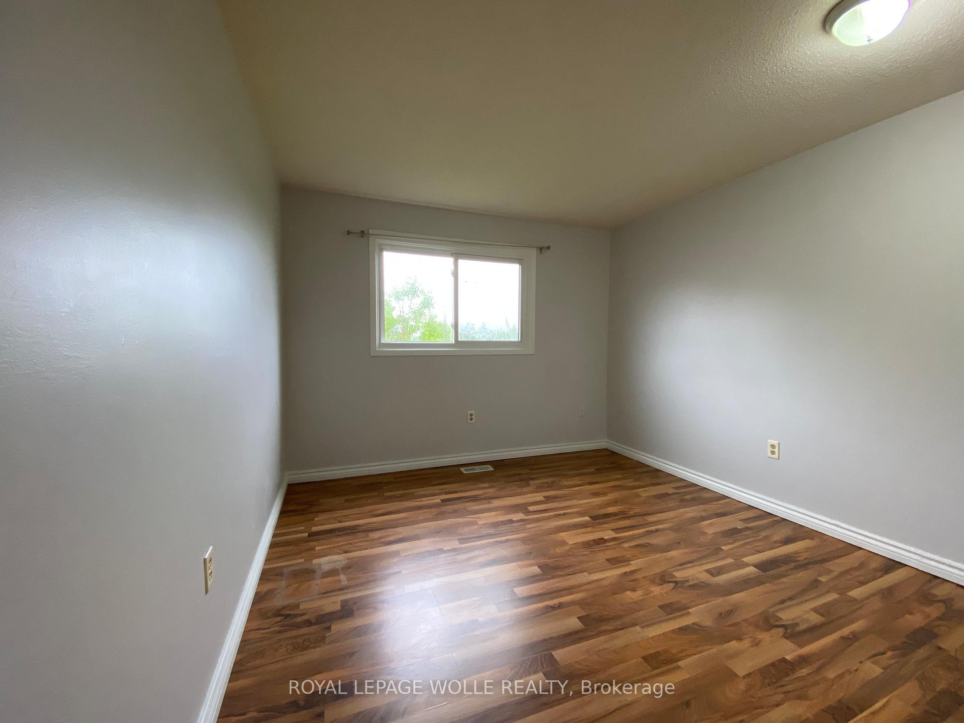 Photo 24 of Unit 32, 20 Paulander Drive, Kitchener — HOMEH