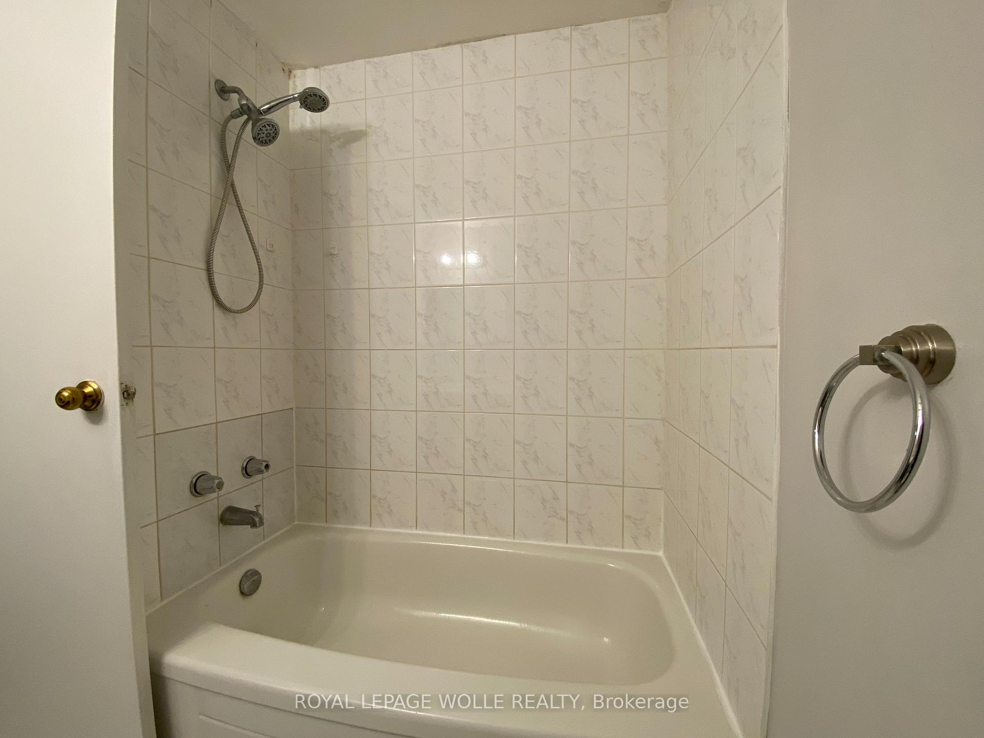 Photo 29 of Unit 32, 20 Paulander Drive, Kitchener — HOMEH