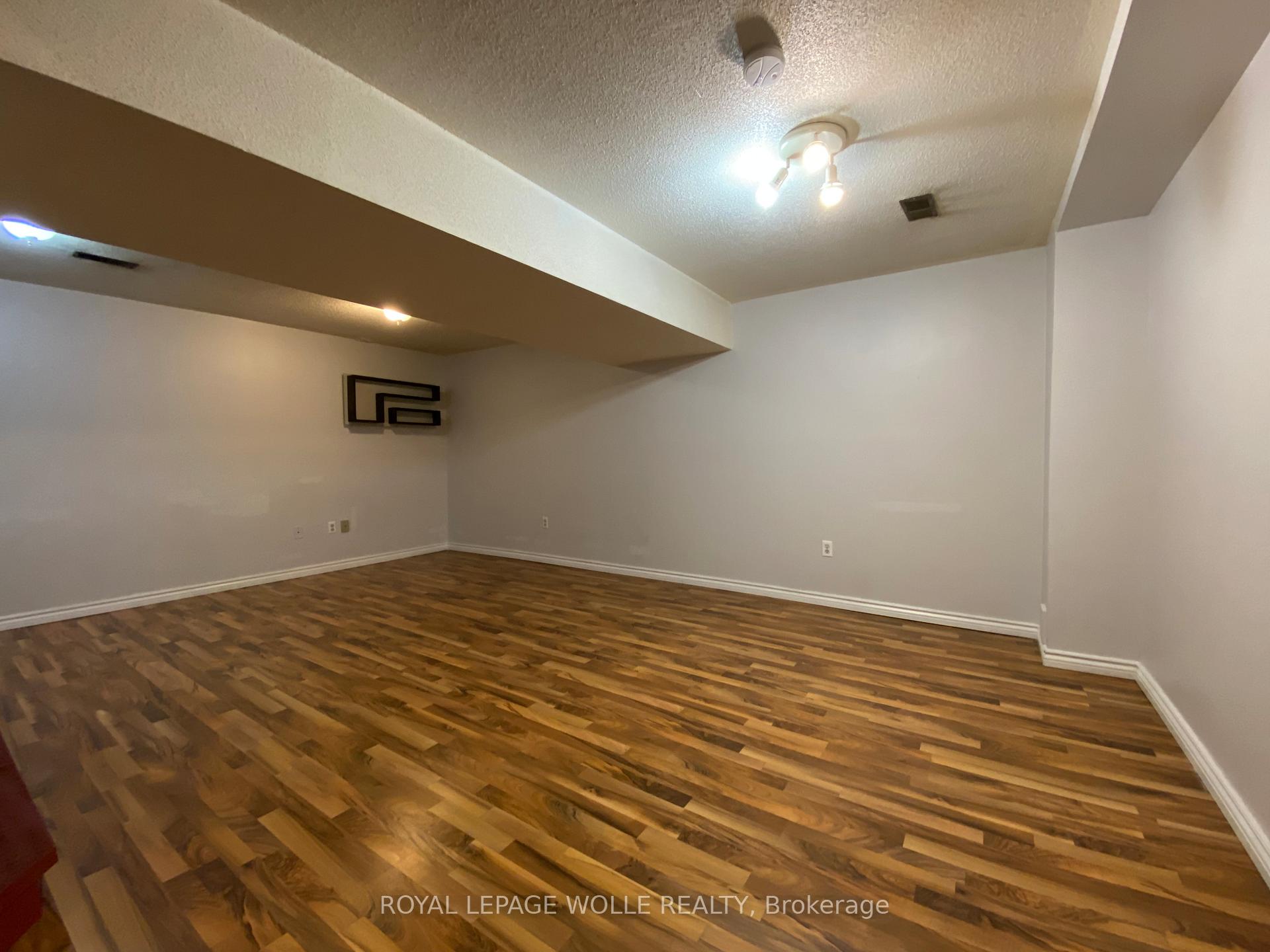 Photo 31 of Unit 32, 20 Paulander Drive, Kitchener — HOMEH