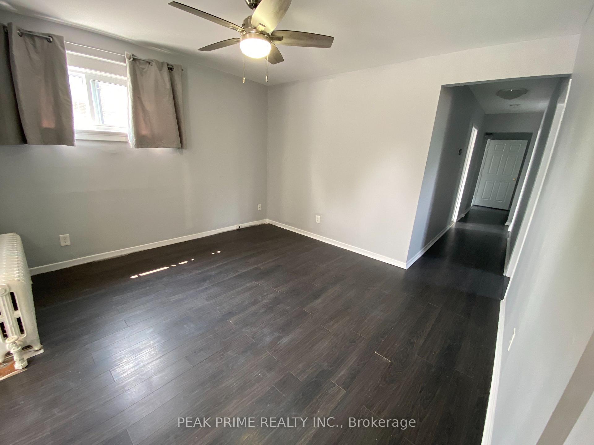 Photo 3 of Unit 2, 369 Glendale Avenue, St. Catharines, Secord Woods — HOMEH