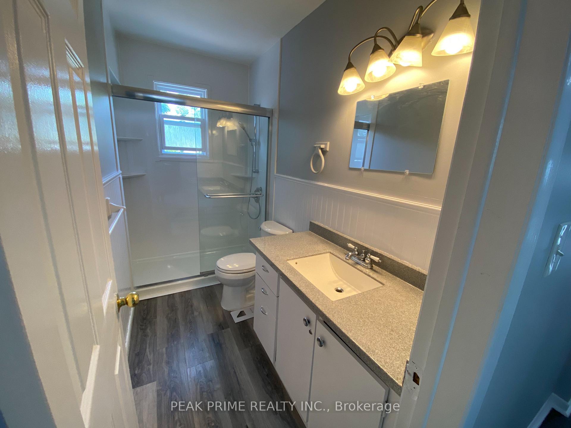 Photo 7 of Unit 2, 369 Glendale Avenue, St. Catharines, Secord Woods — HOMEH