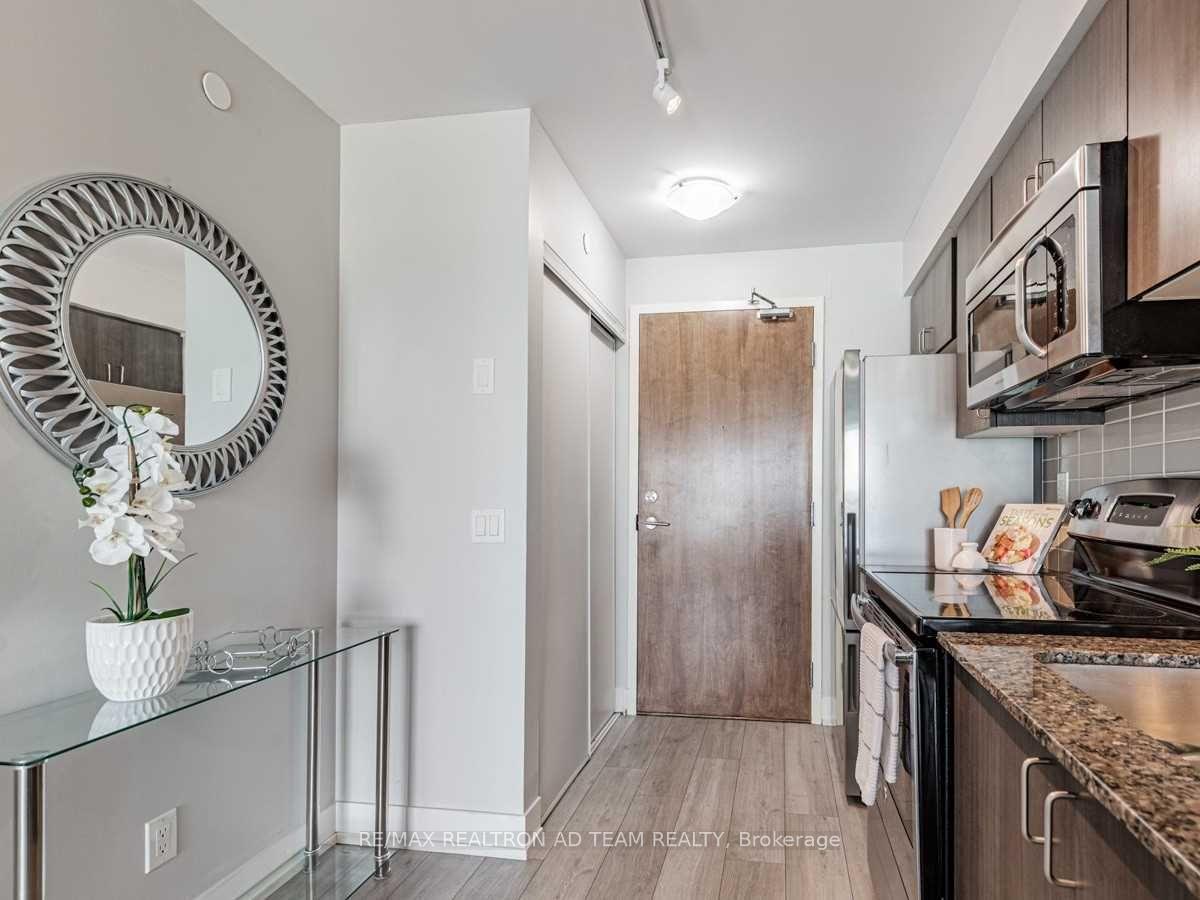 Photo 6 of Unit 803, 1215 Bayly Street, Pickering, Bay Ridges — HOMEH